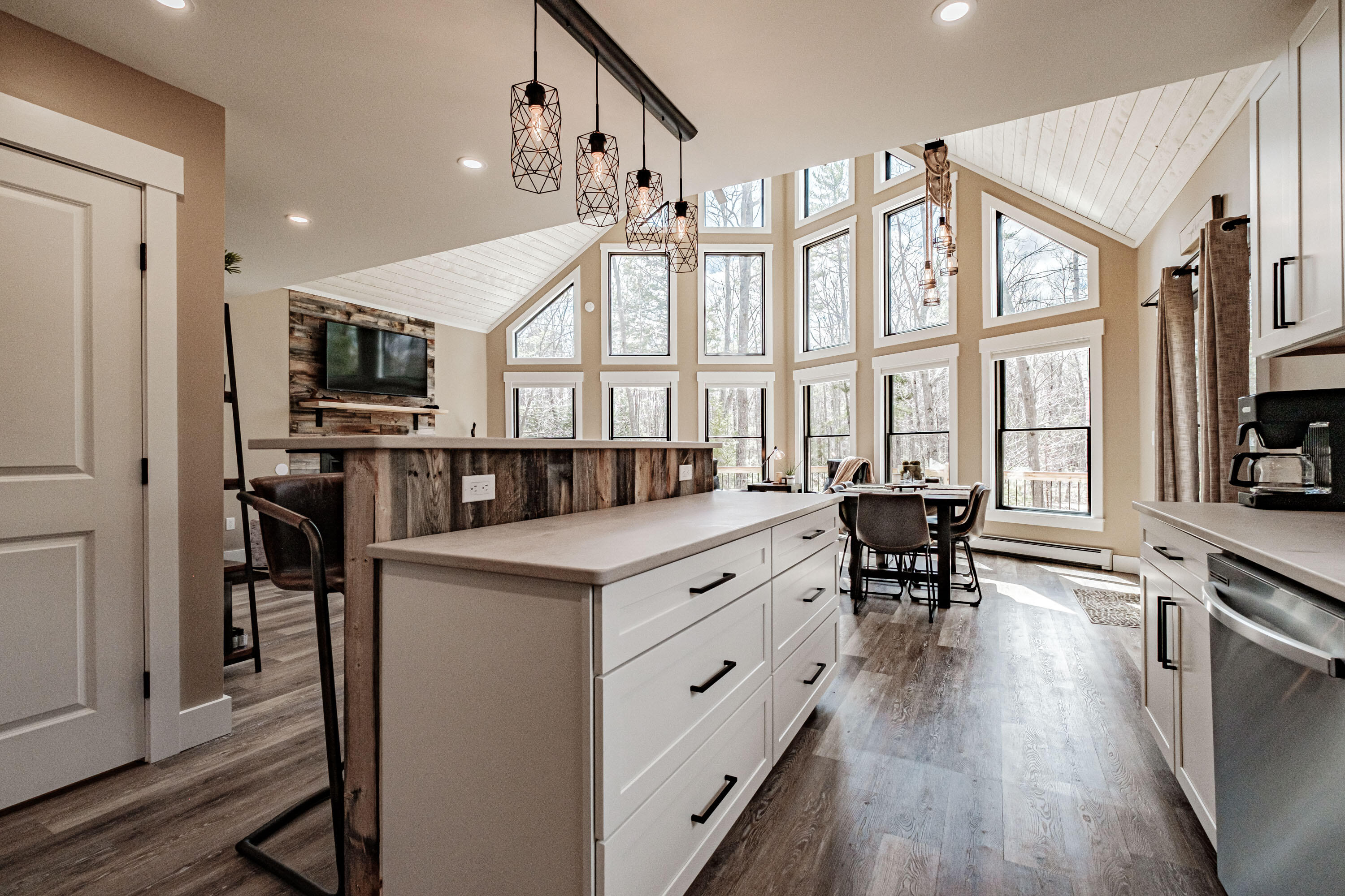 52 Jordan Woods Road, Bethel, ME, 04217-3246