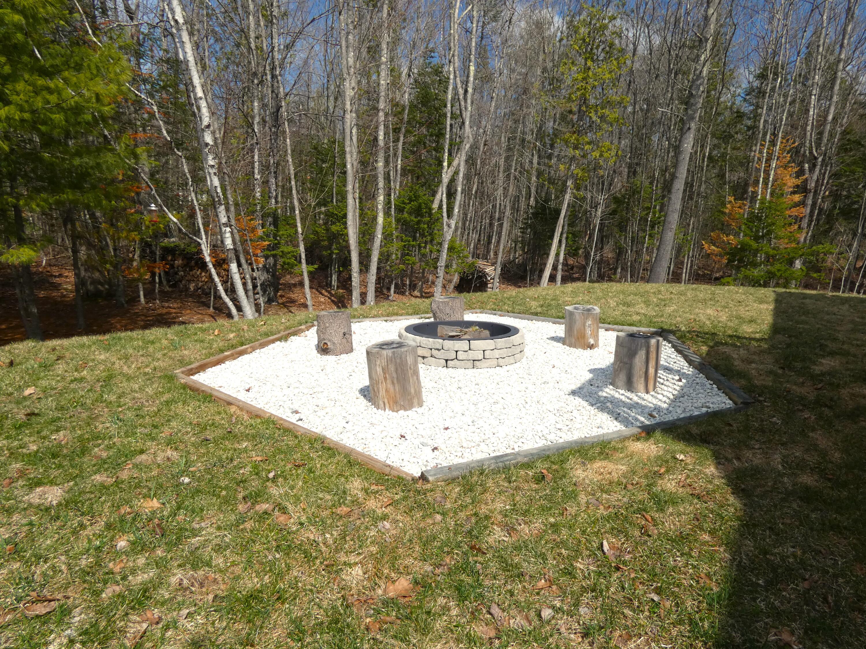 2 Partridge Run Drive, Winthrop, ME, 04364