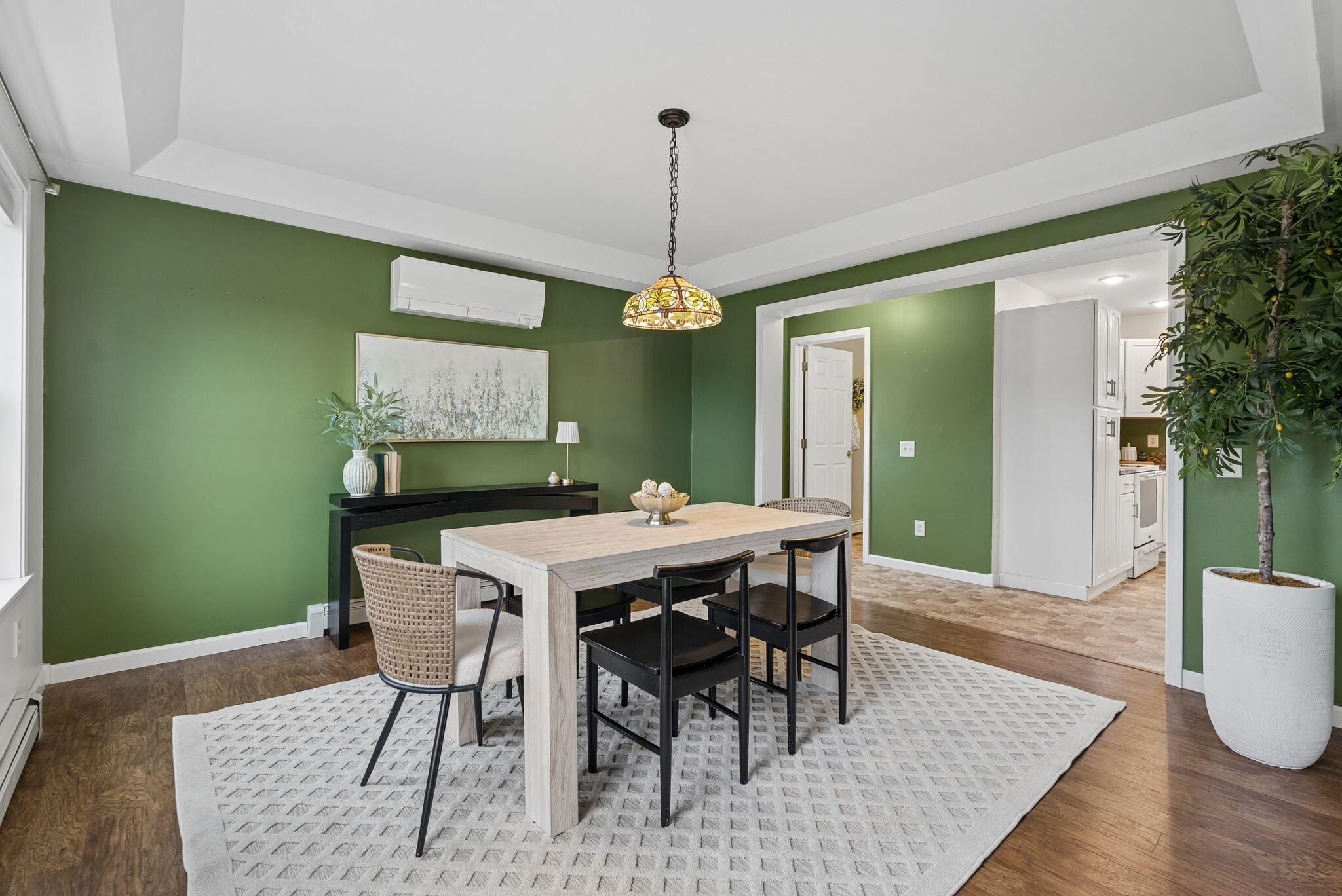 31 Murray Drive, Buxton, ME 04093 31 Murray Dr