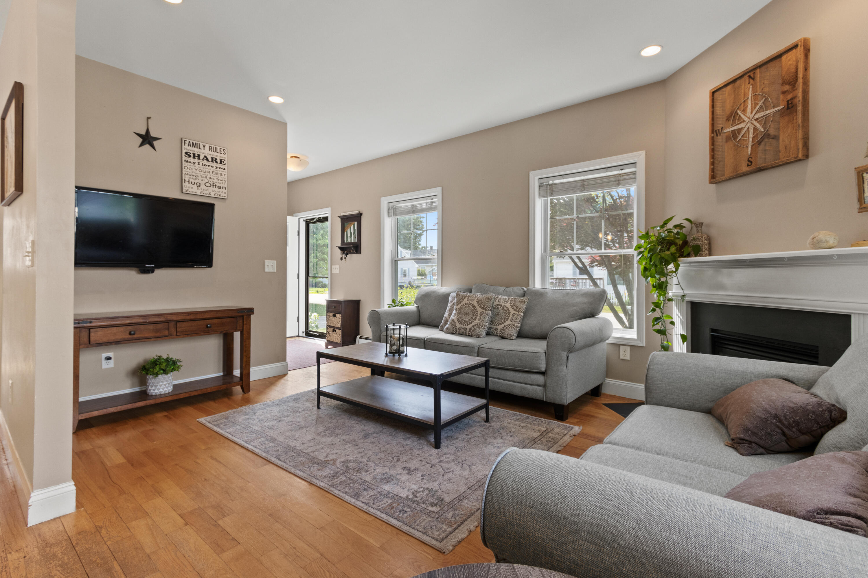 13 Anchor Road, South Portland, ME 04106 20260610fMW-41008