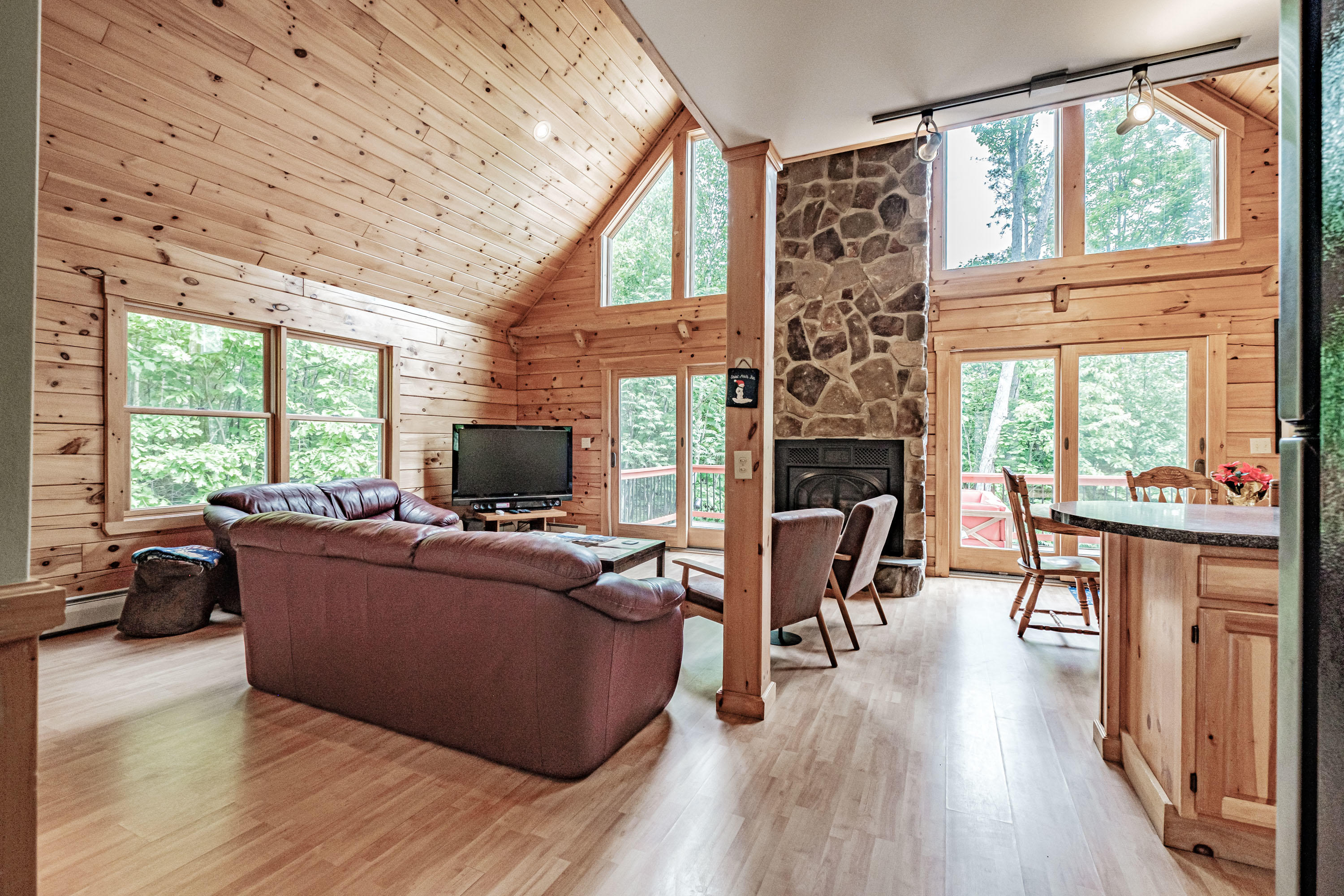 59 River Valley Road, Bethel, ME, 04217