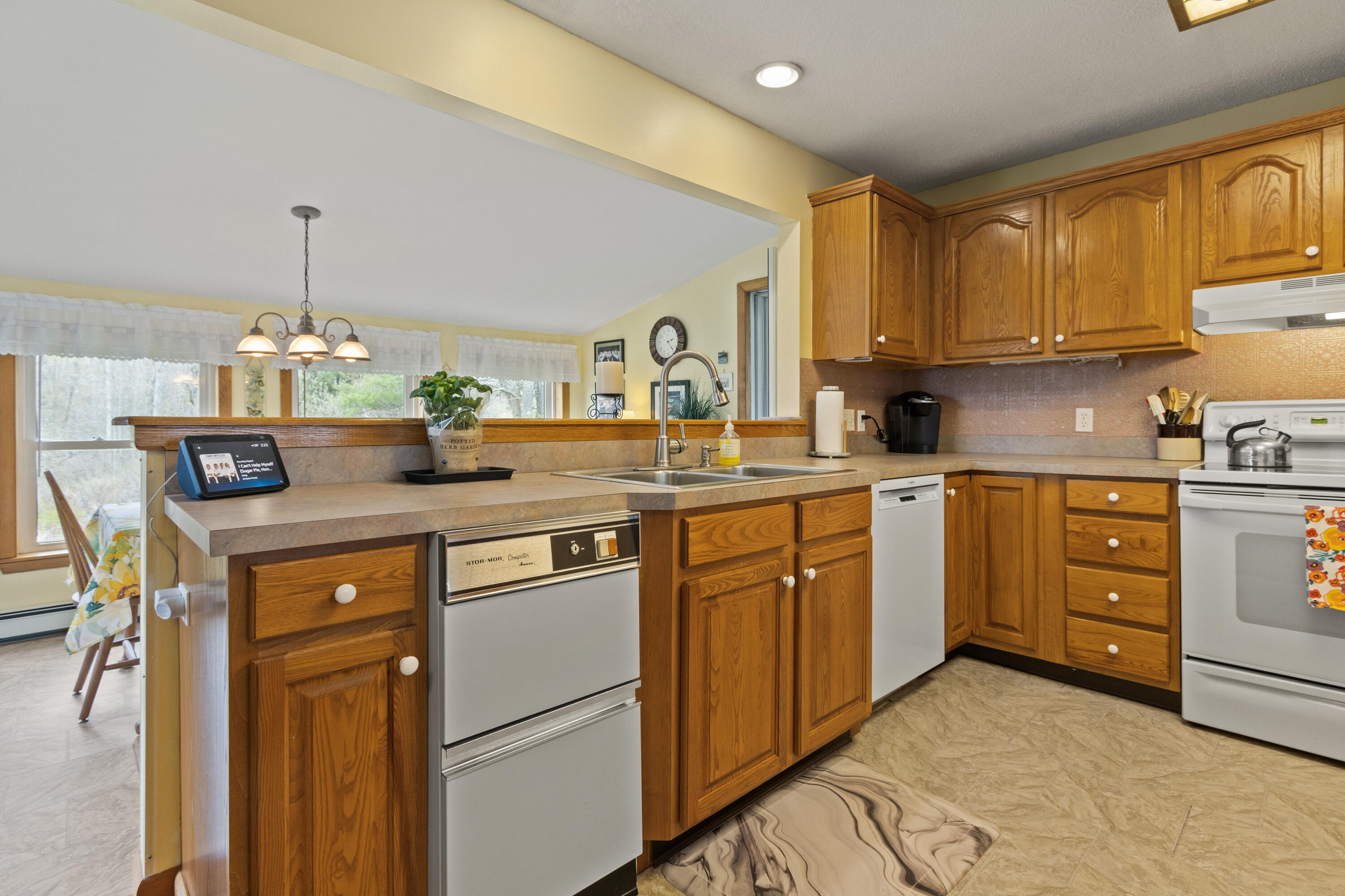 247 Maine Avenue, Portland, ME, 04103 247 Maine Avenue, Portland, ME, 04103