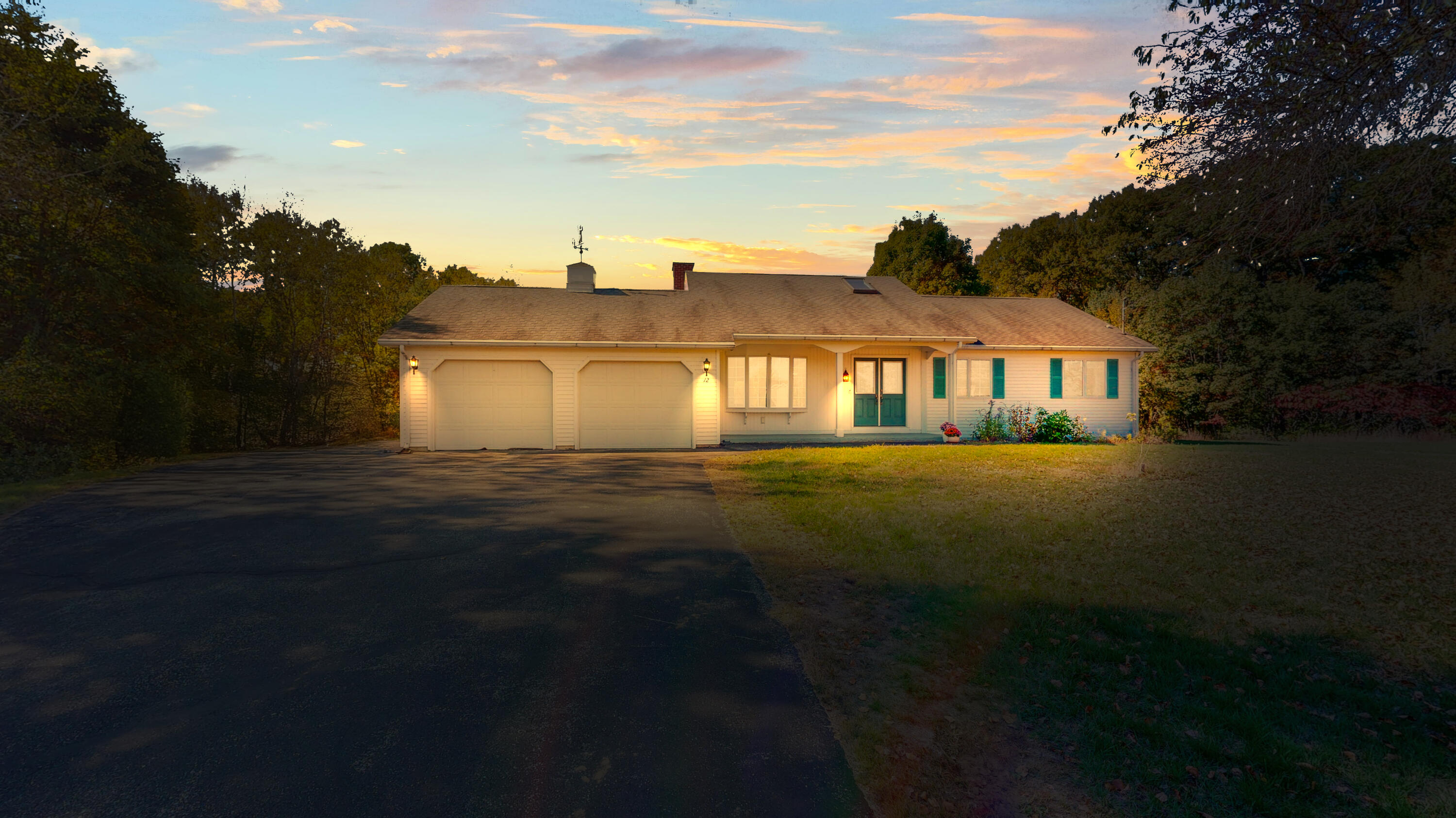 12 Hartford Street, Lewiston, ME, 04240