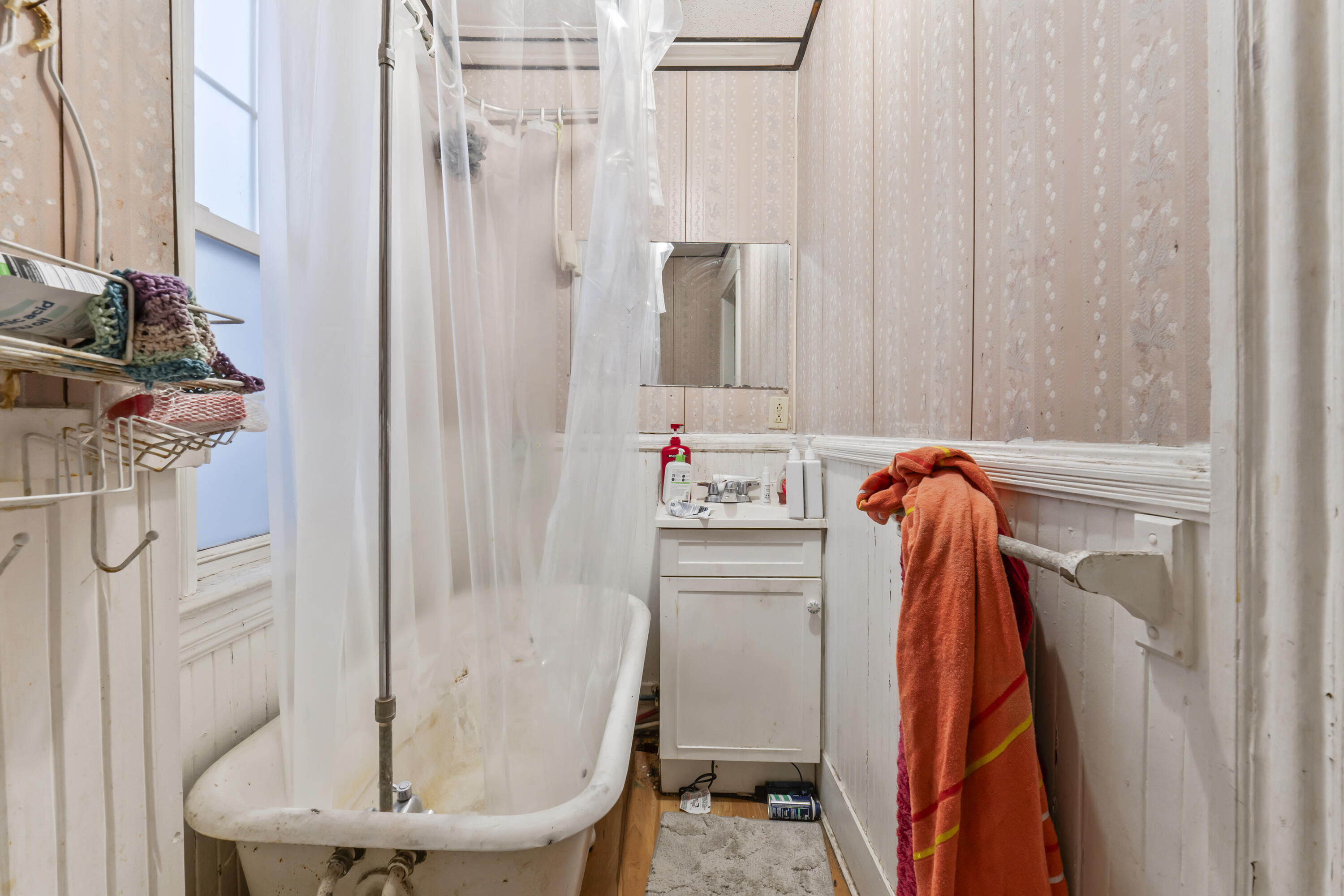 337 Lisbon Street, Lewiston, ME, 04240