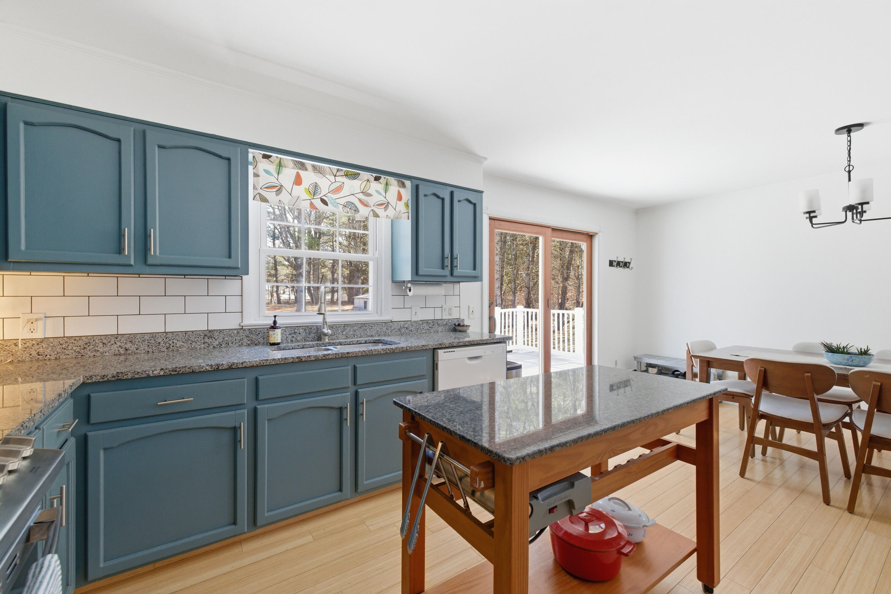 357 River Road, Topsham, ME, 04086 357 River Road, Topsham, ME, 04086