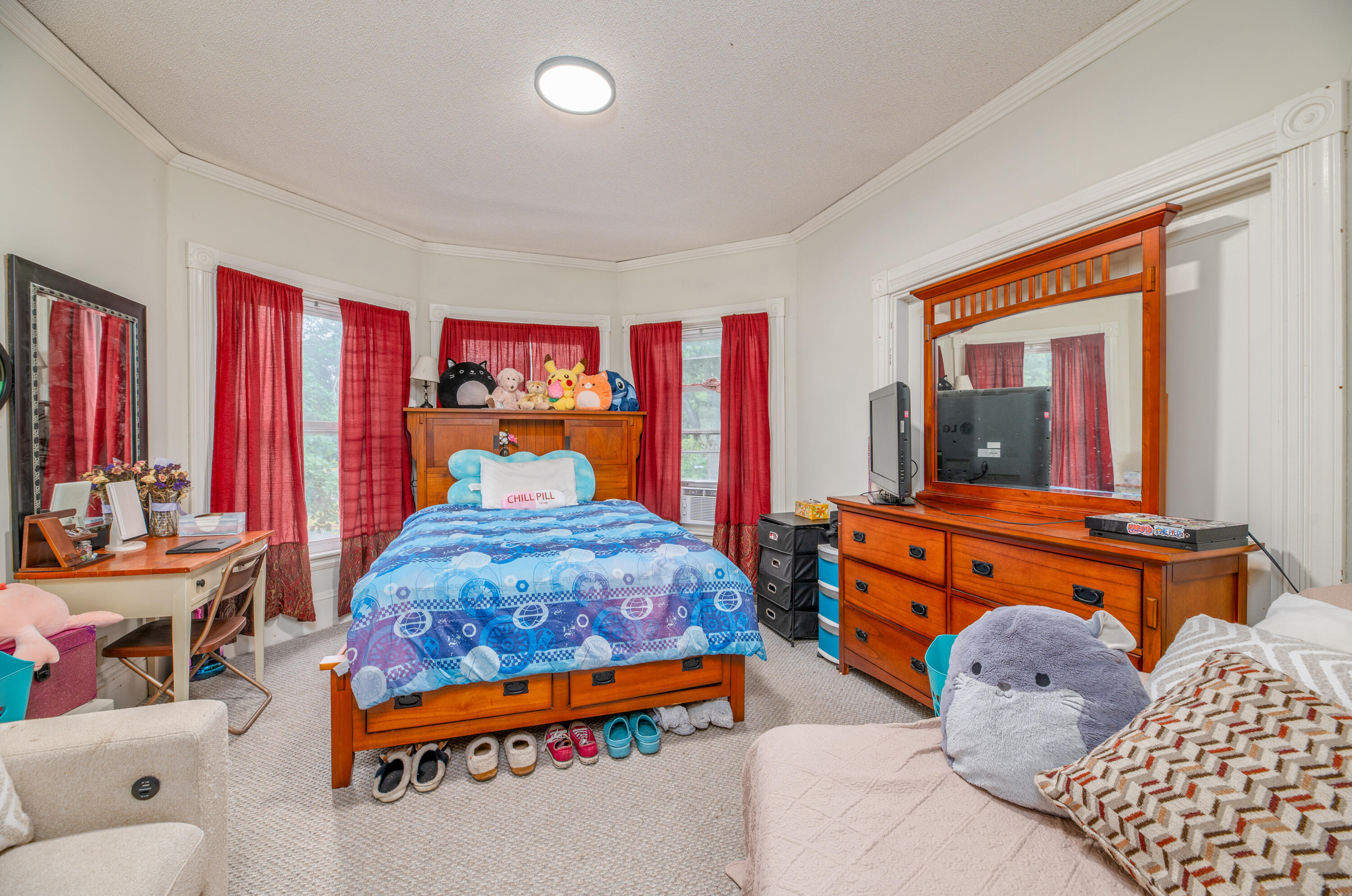 140 Hartland Avenue, Pittsfield, ME, 04967