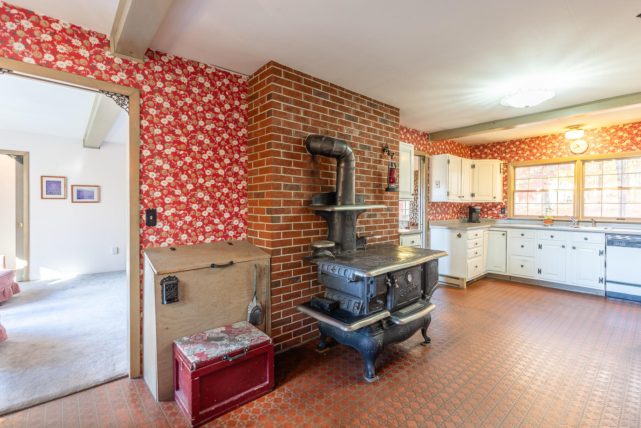 264 Day Mountain Road, Temple, ME, 04984