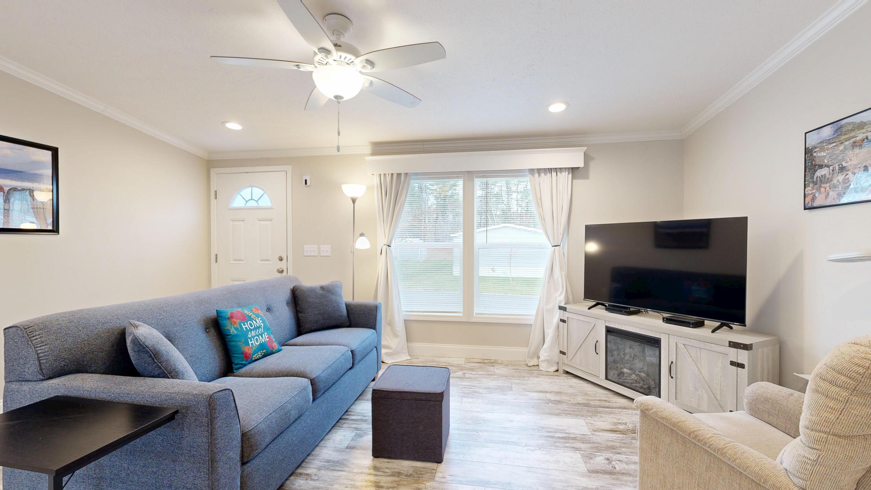 11 Trent Drive, Lisbon, ME, 04250