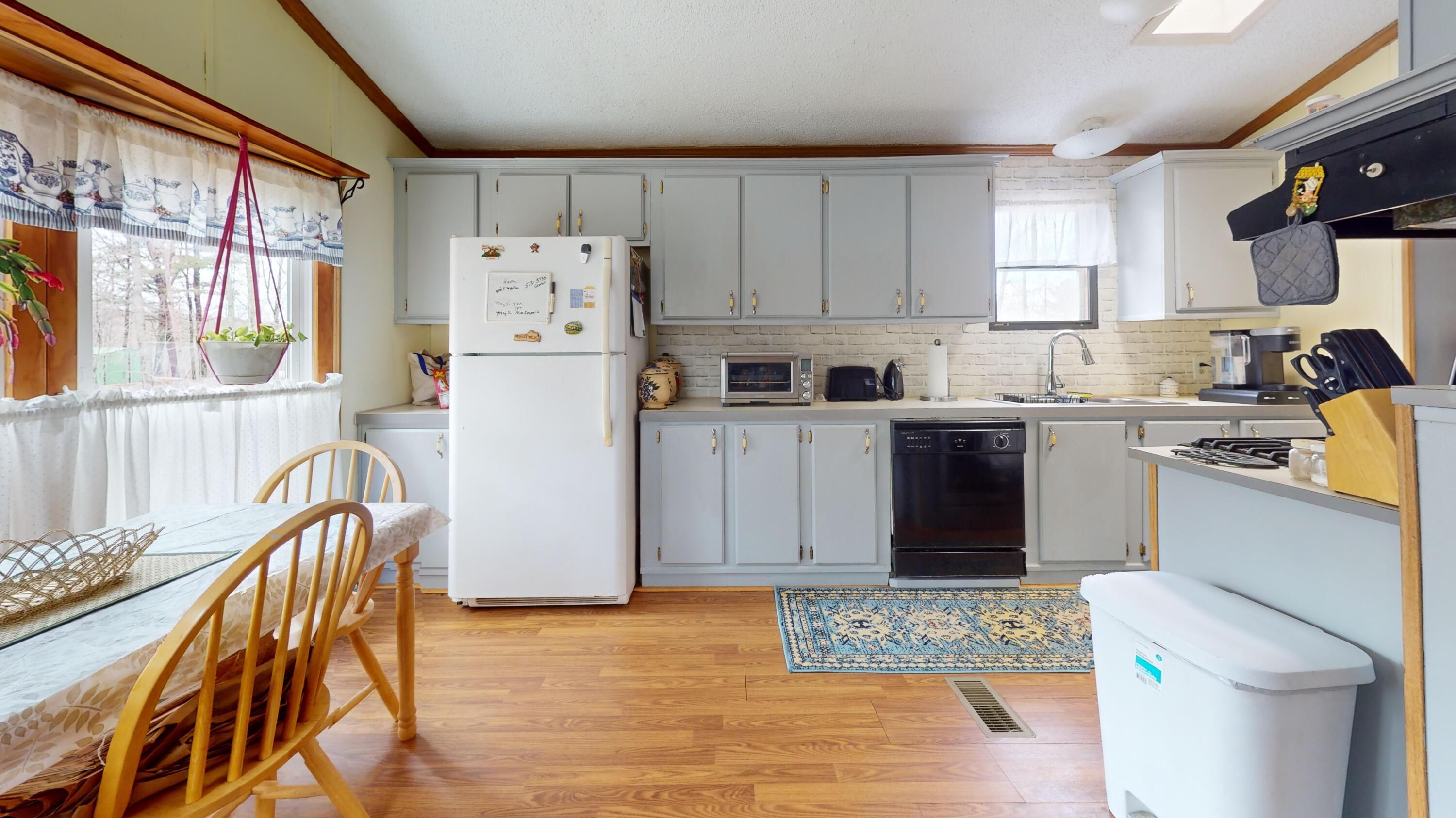 65 Amys Circle, Dresden, ME, 04342