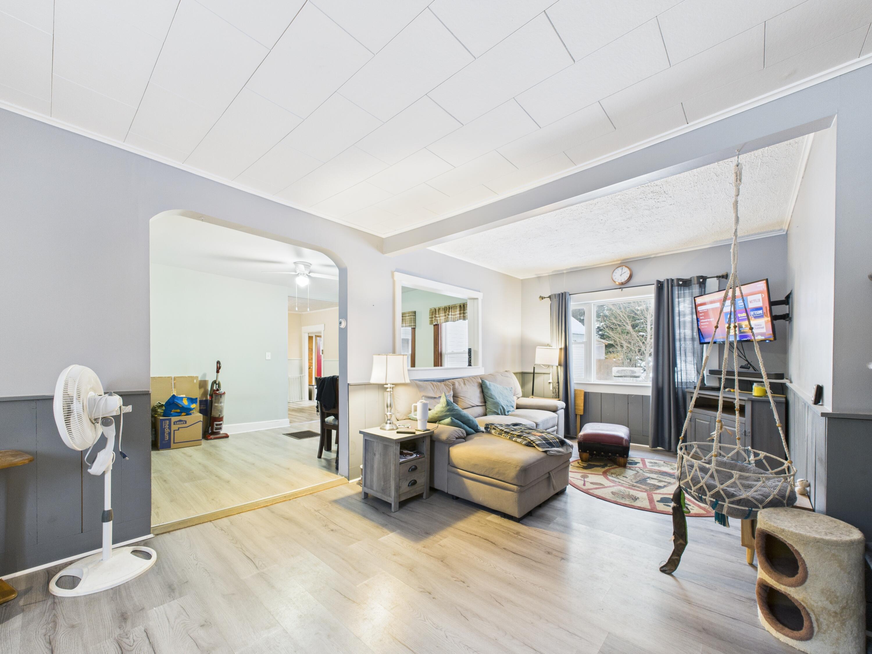 1616 Main Street, Mapleton, ME, 04757