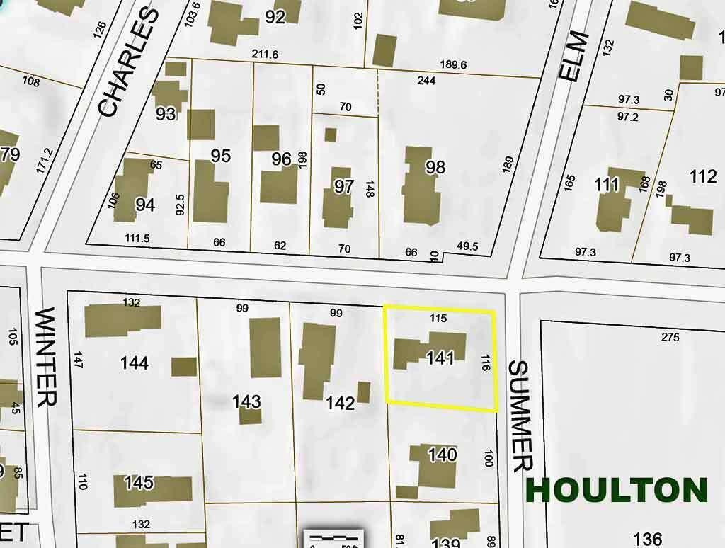 33 Pleasant Street, Houlton, ME, 04730