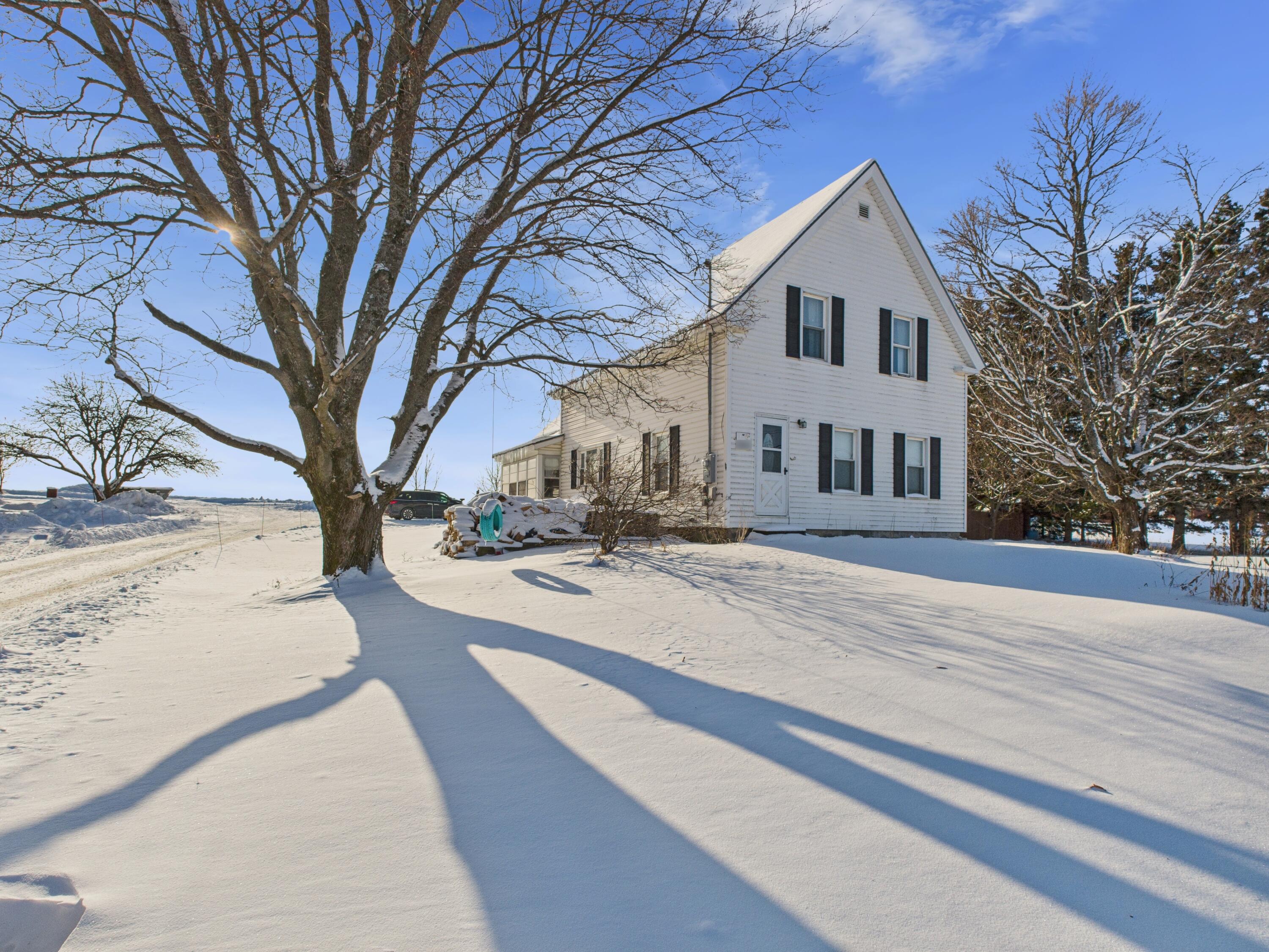 1616 Main Street, Mapleton, ME, 04757
