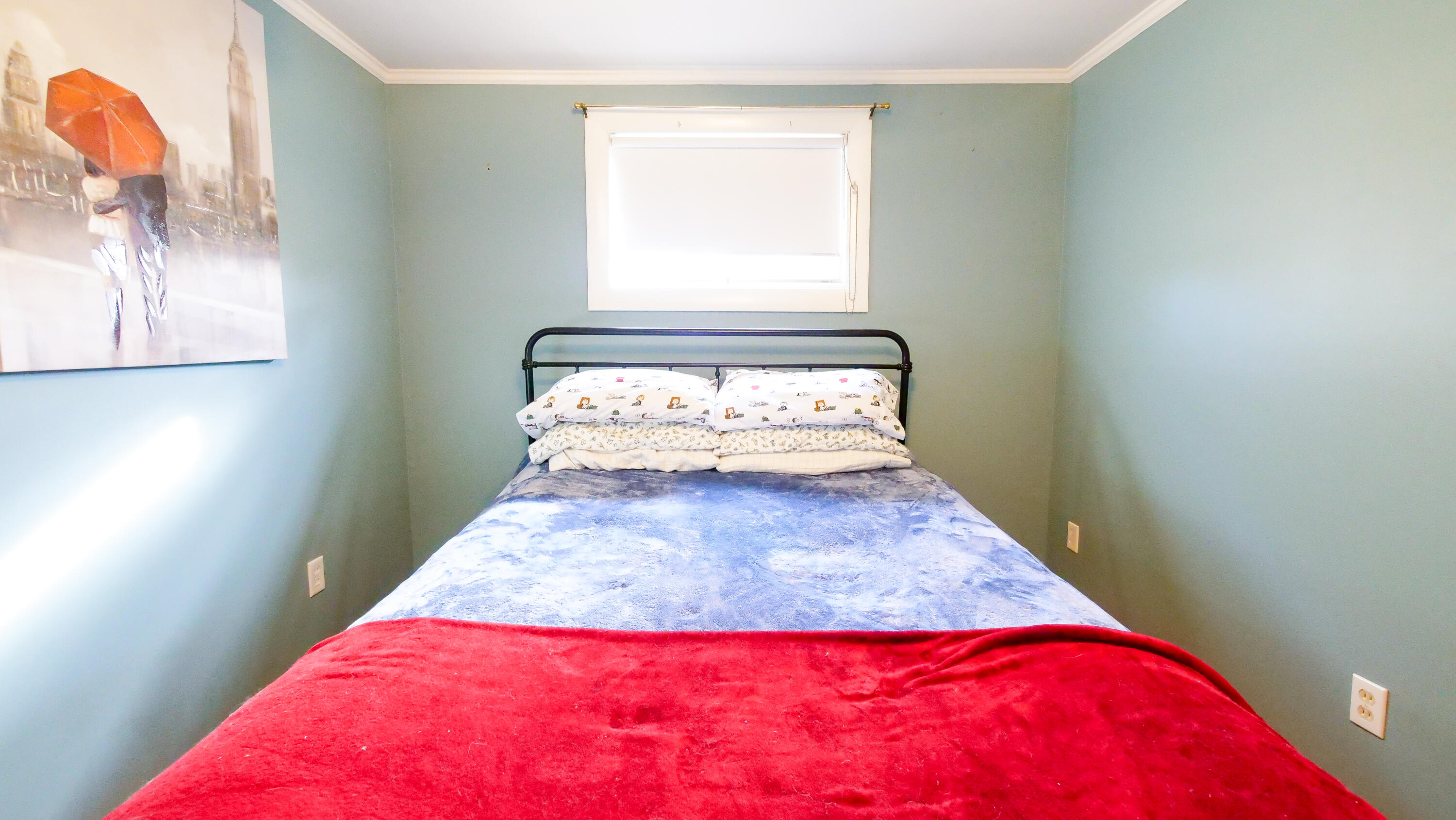 16 Gardner Road, Orono, ME, 04473