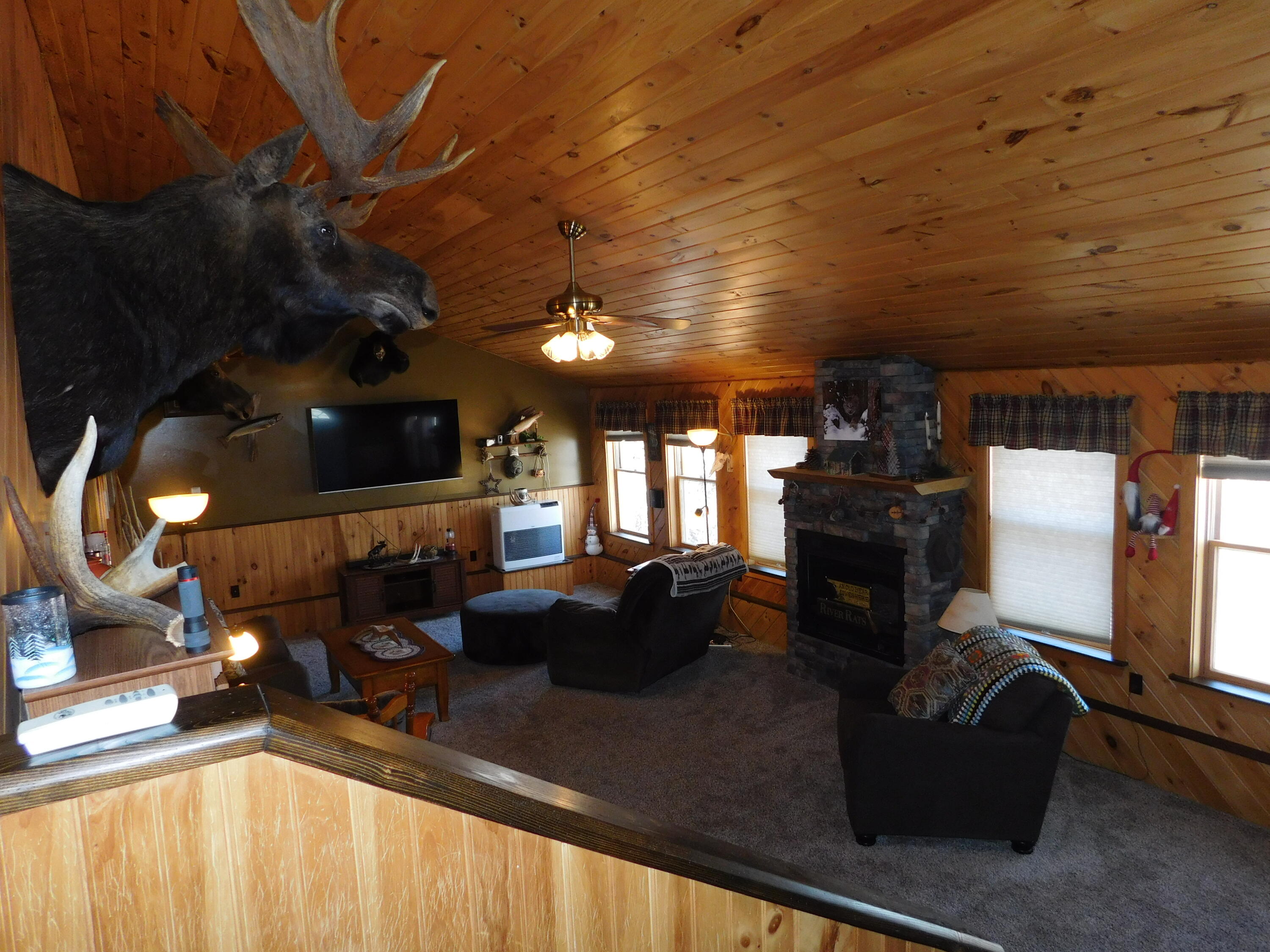 557 Enfield Road, Lincoln, ME, 04457