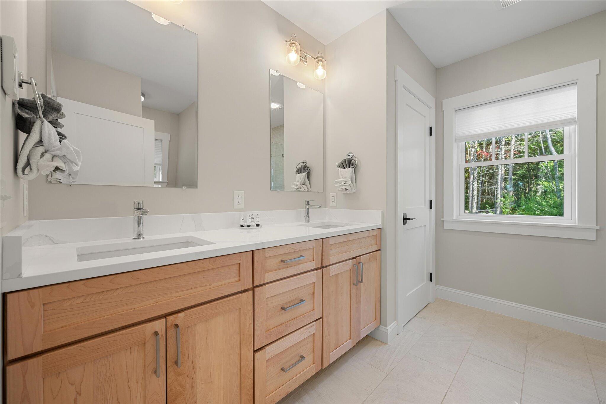 90 Blue Jay Lane, Waltham, ME, 04605