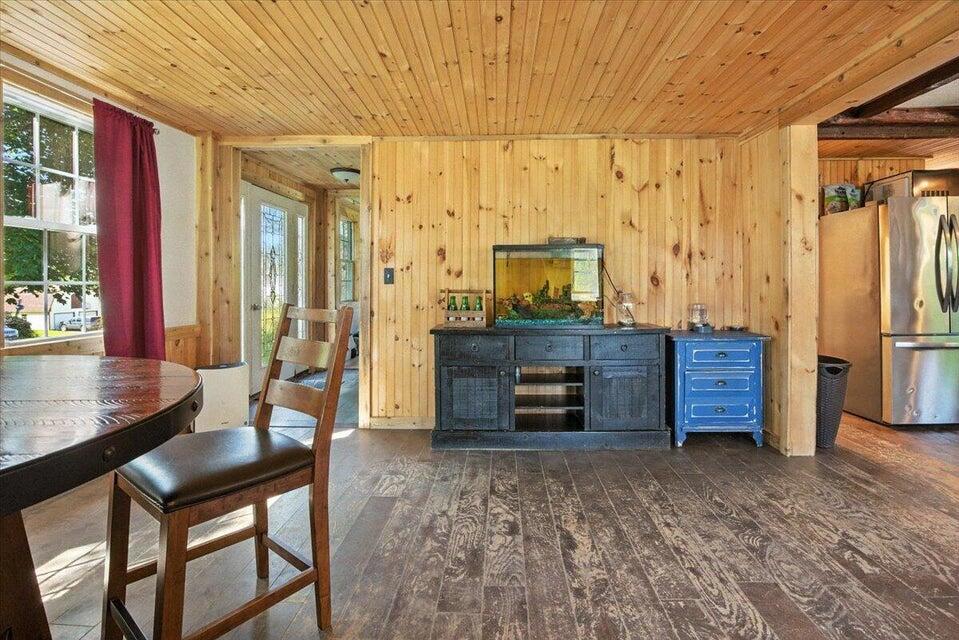 817 Riverside Drive, Augusta, ME, 04330
