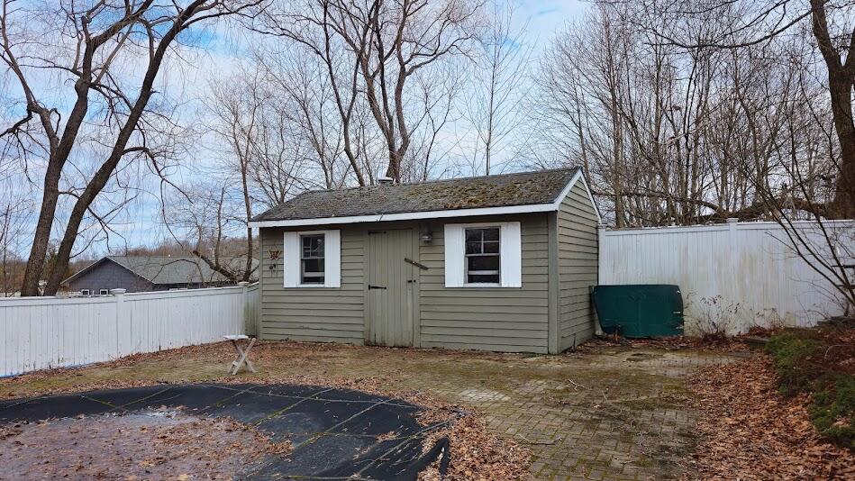 12 Schoolhouse Lane, Hampden, ME, 04444