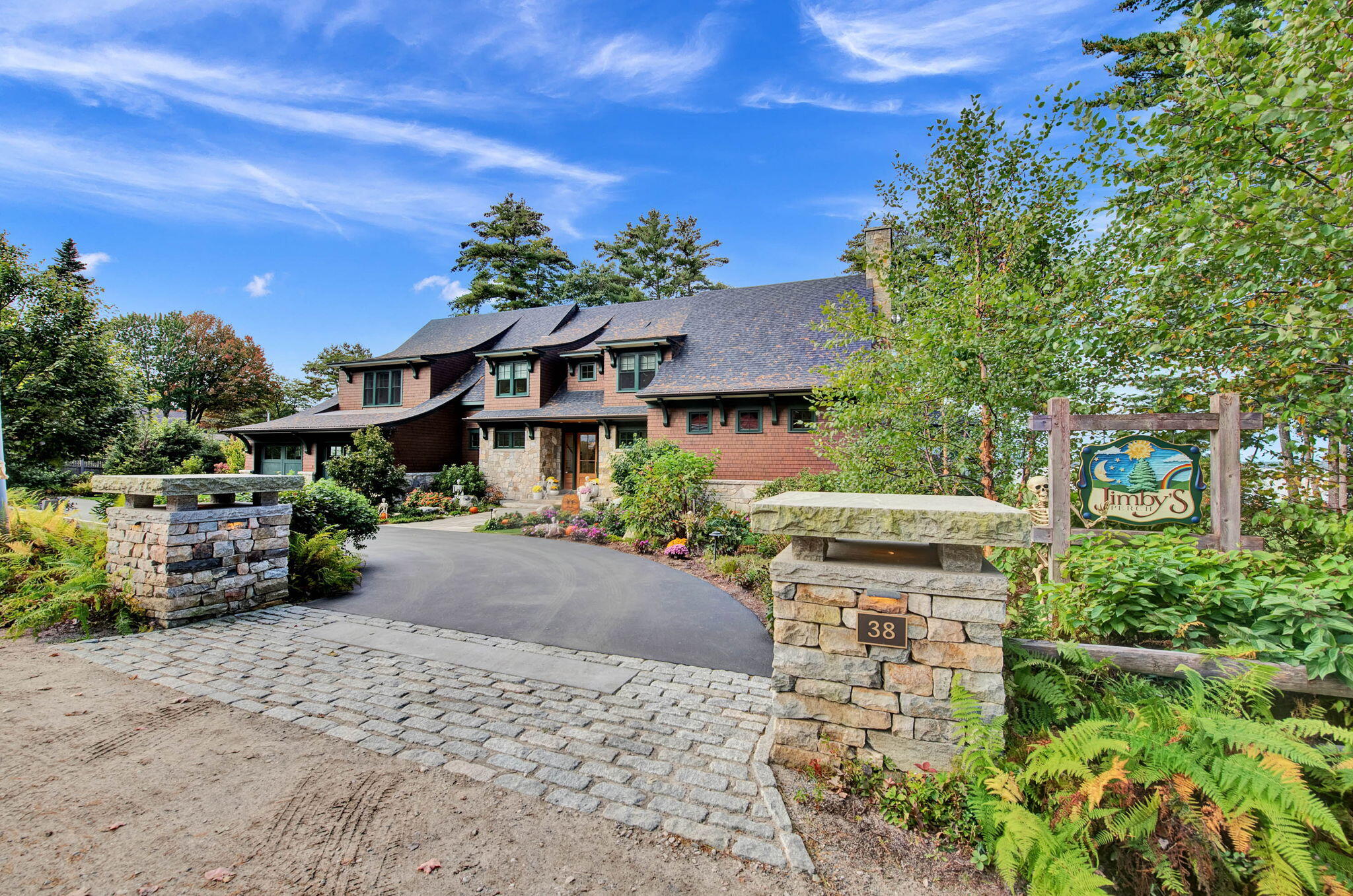 38 Crescent Avenue