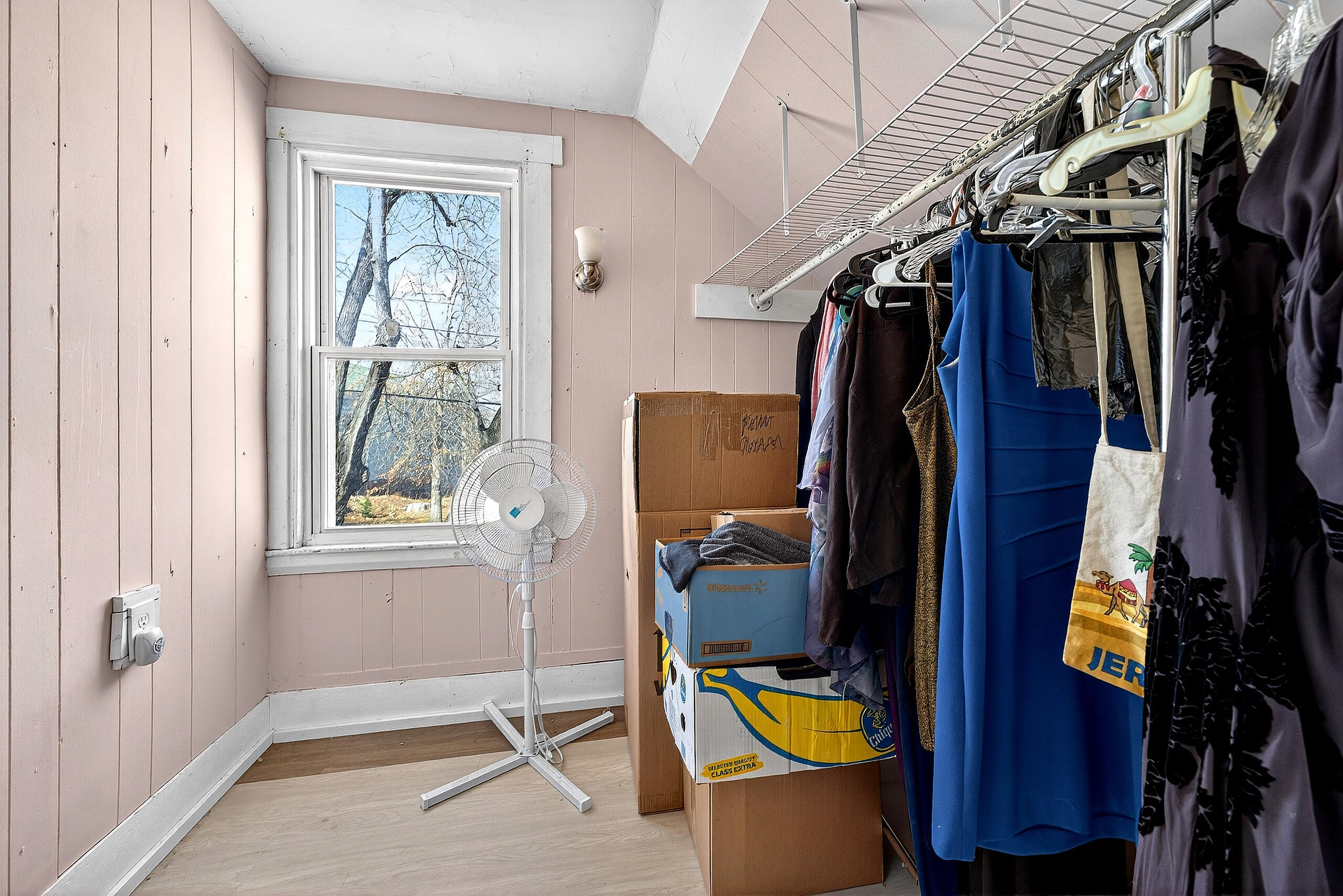 192 Brunswick Avenue, Gardiner, ME, 04345