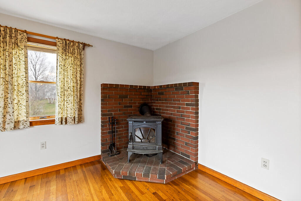 176 Fairfield Street, Oakland, ME, 04963