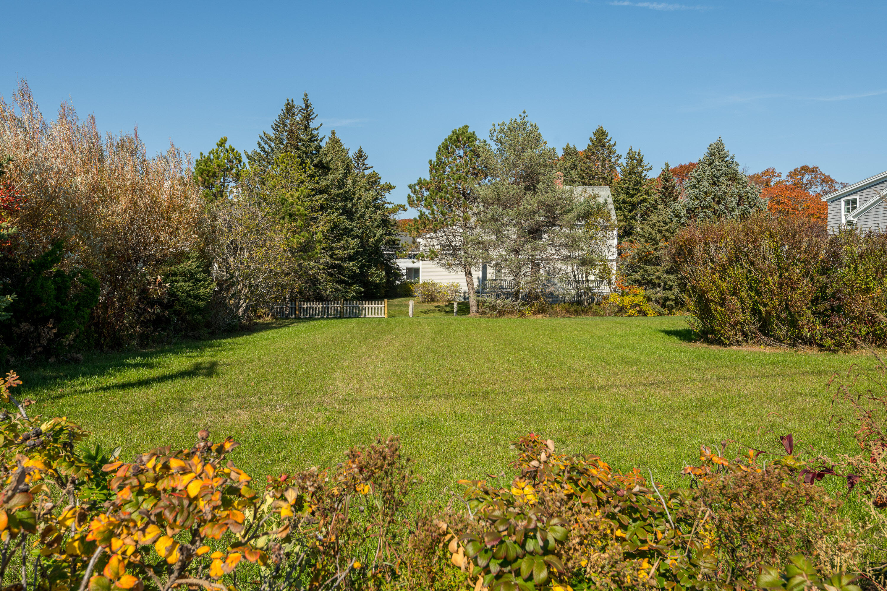 221 Beach Avenue, Kennebunk, ME, 04043