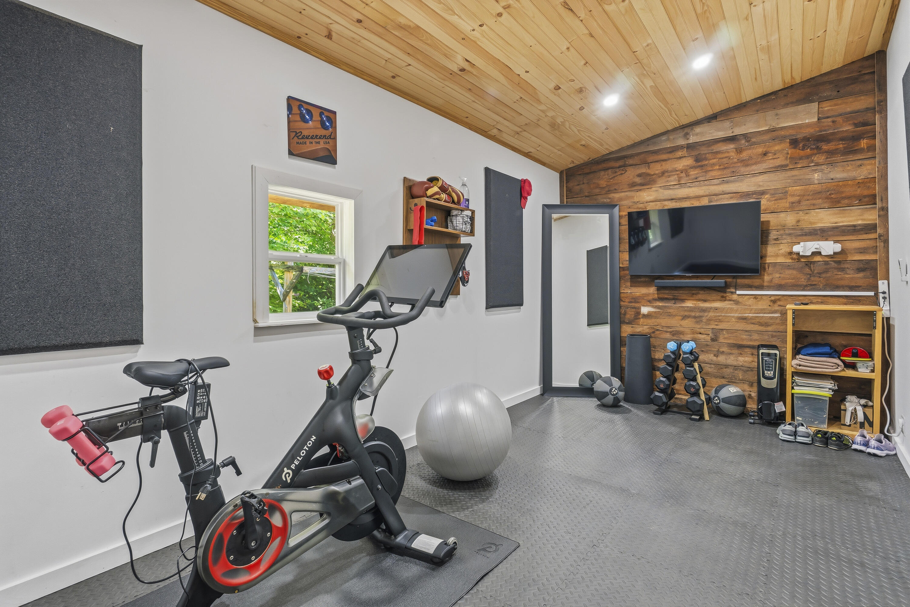 Exercise Room with heating/cooling