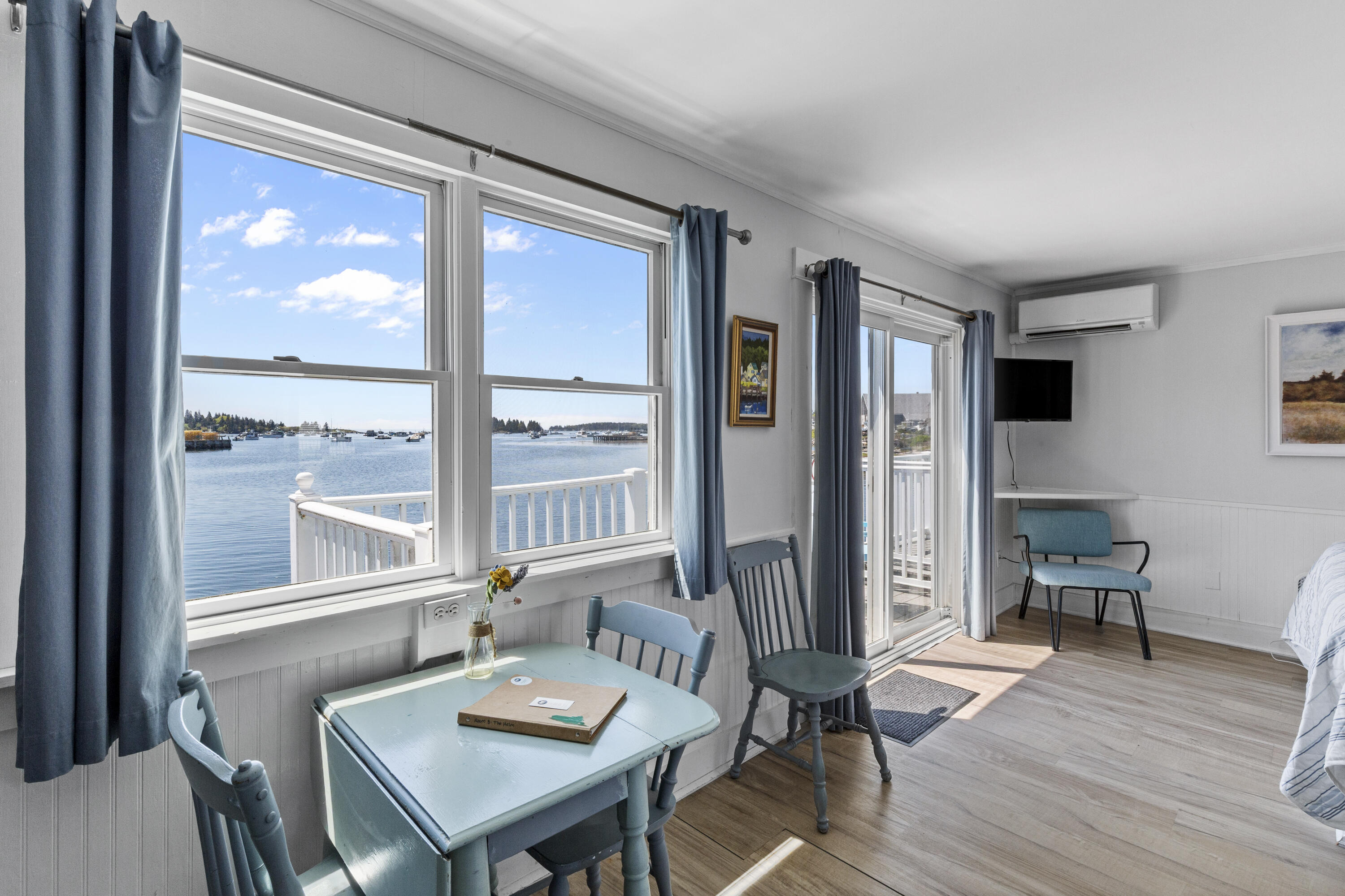 15 Main Street, Vinalhaven, ME, 04863