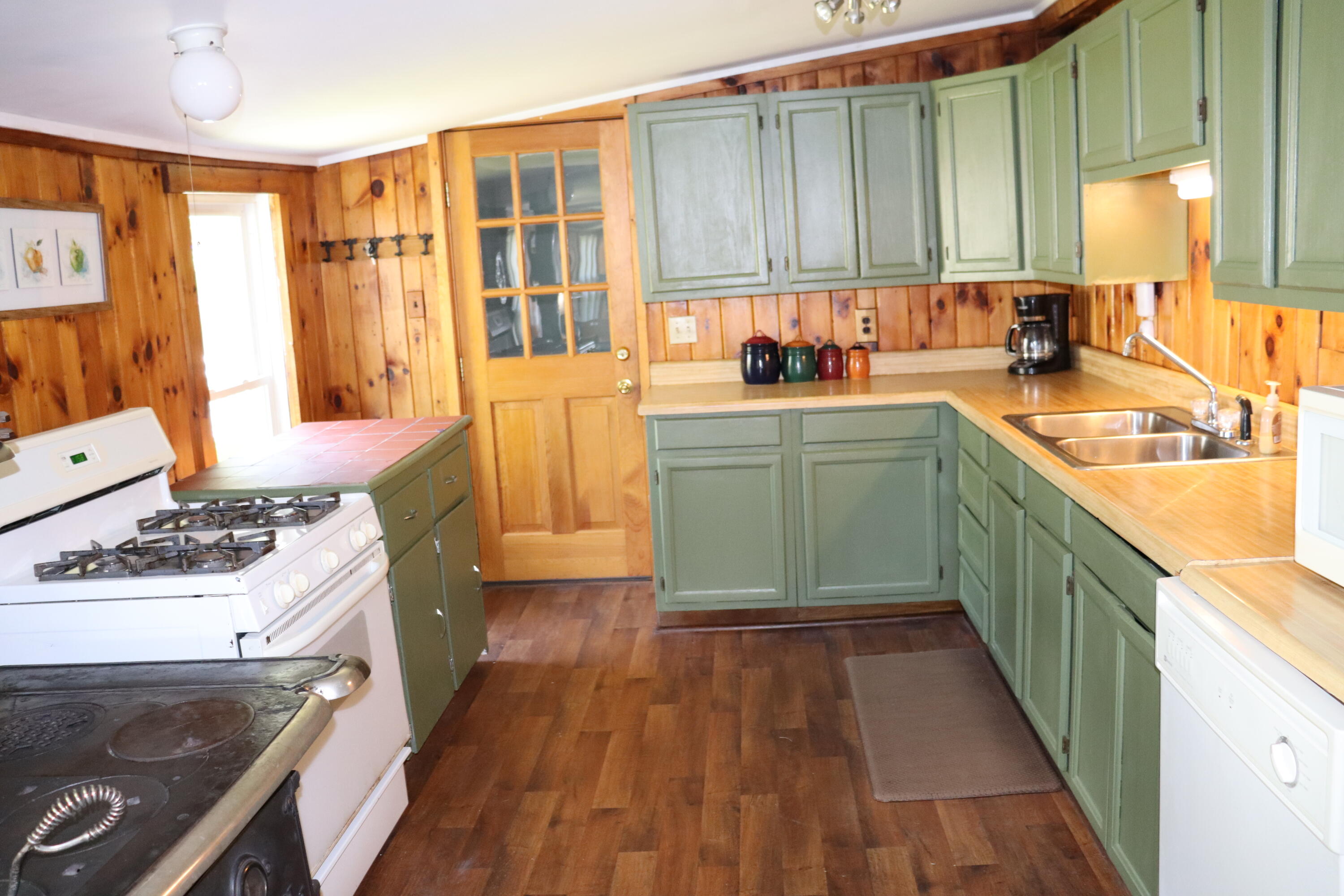 46 Pond Road, Eddington, ME, 04428