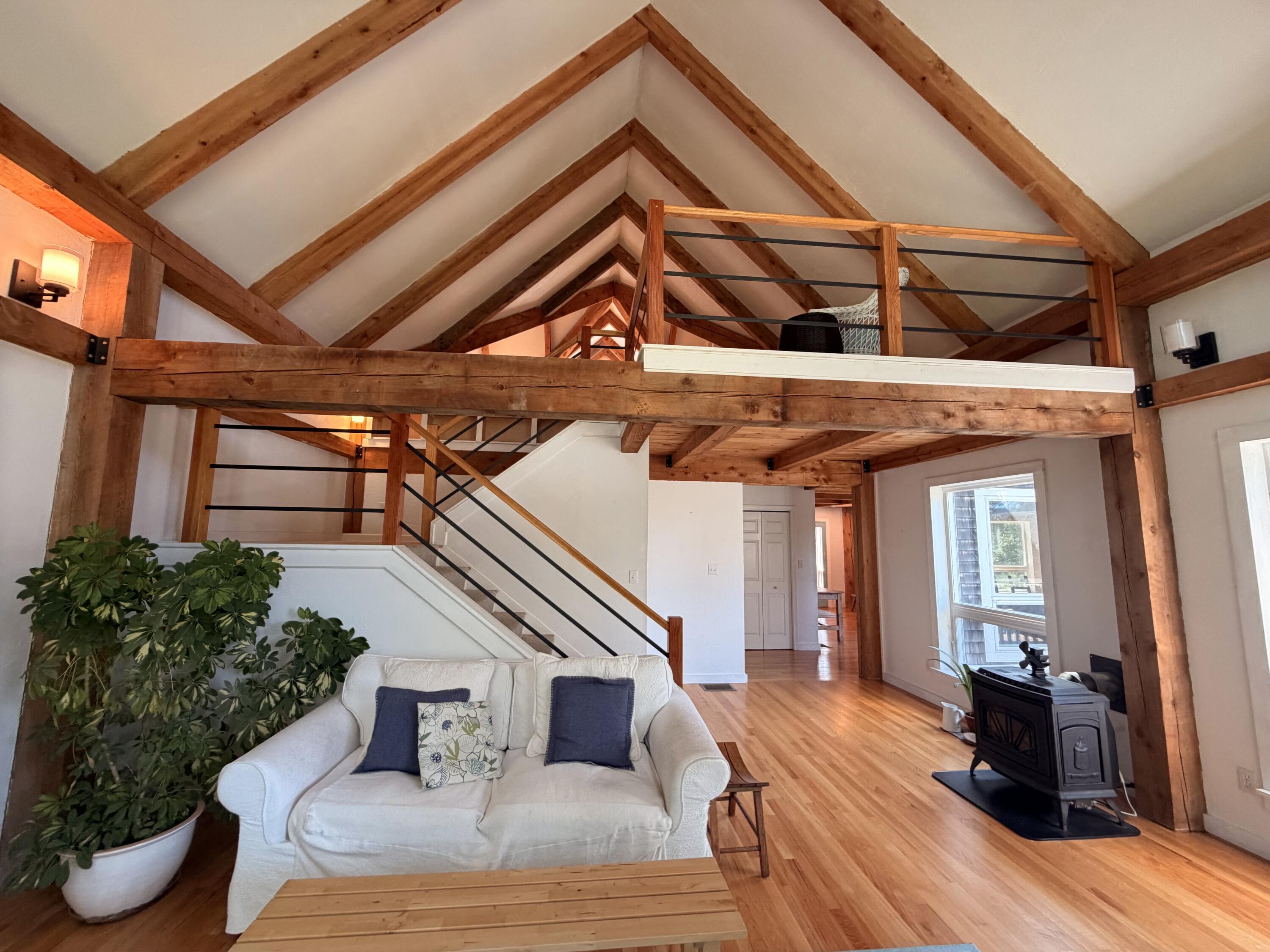 98 Bagaduce Lane, Sedgwick, ME 04676 Living room