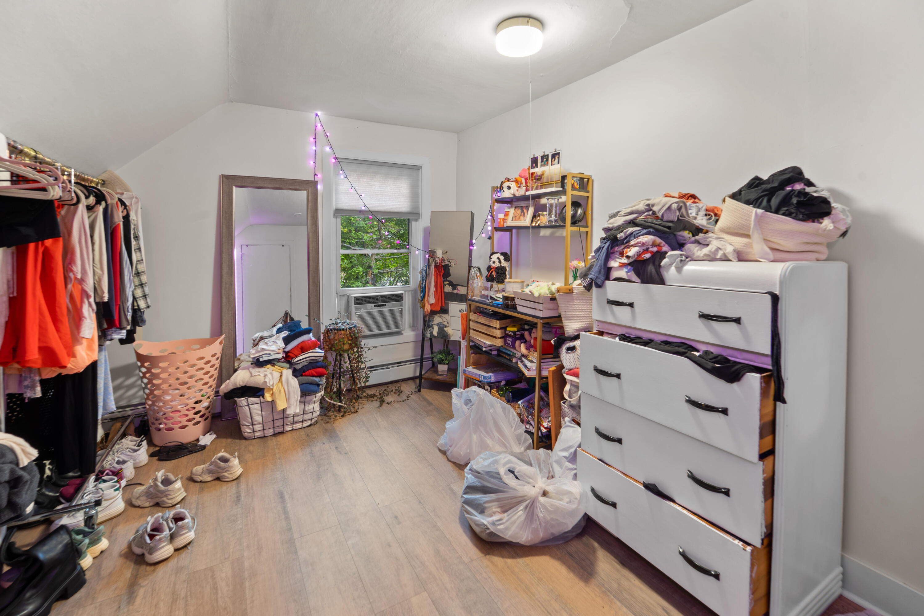 916 Main Street, Old Town, ME, 04468