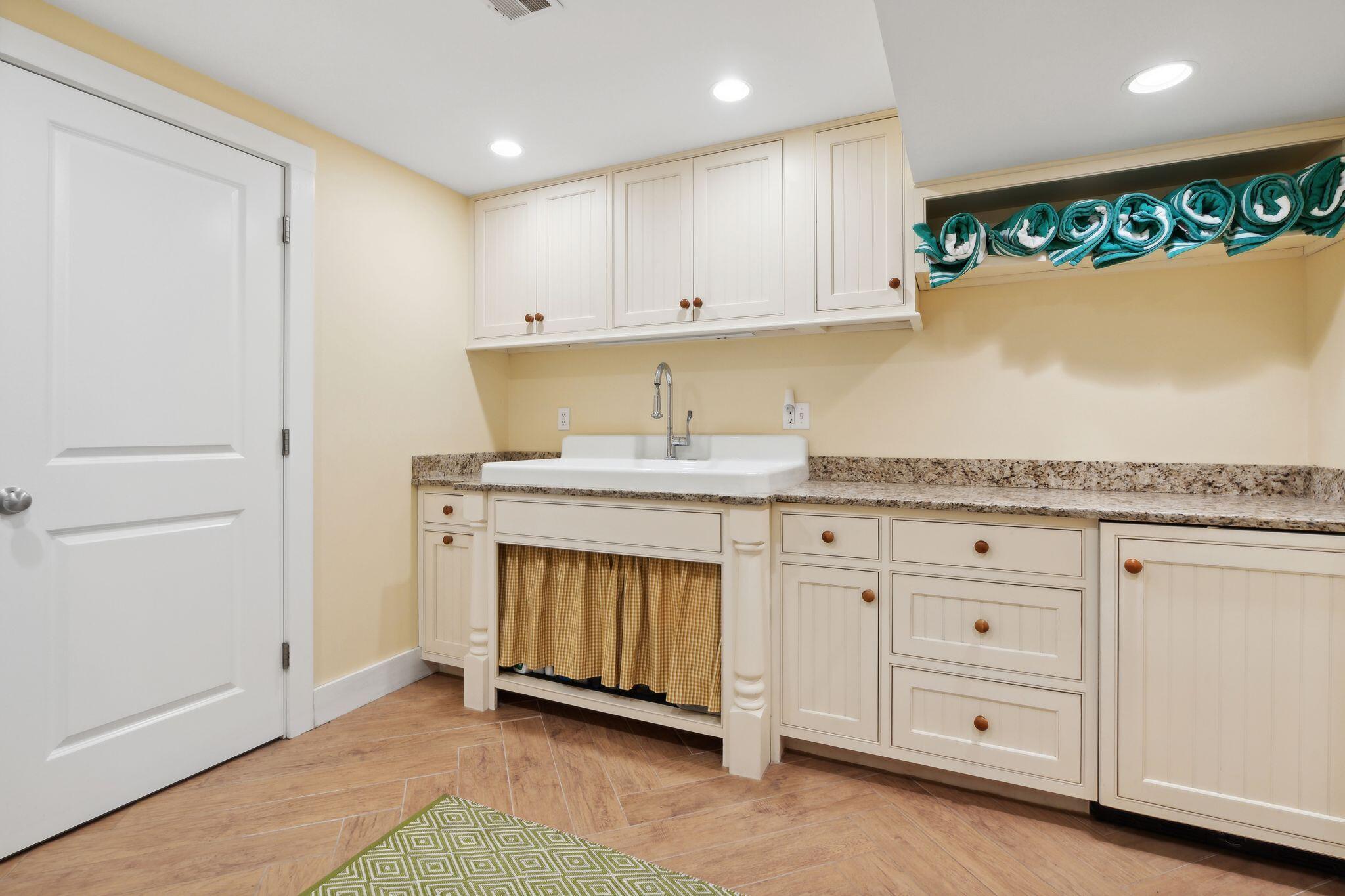 224 Ledges Road S, Naples, ME, 04055