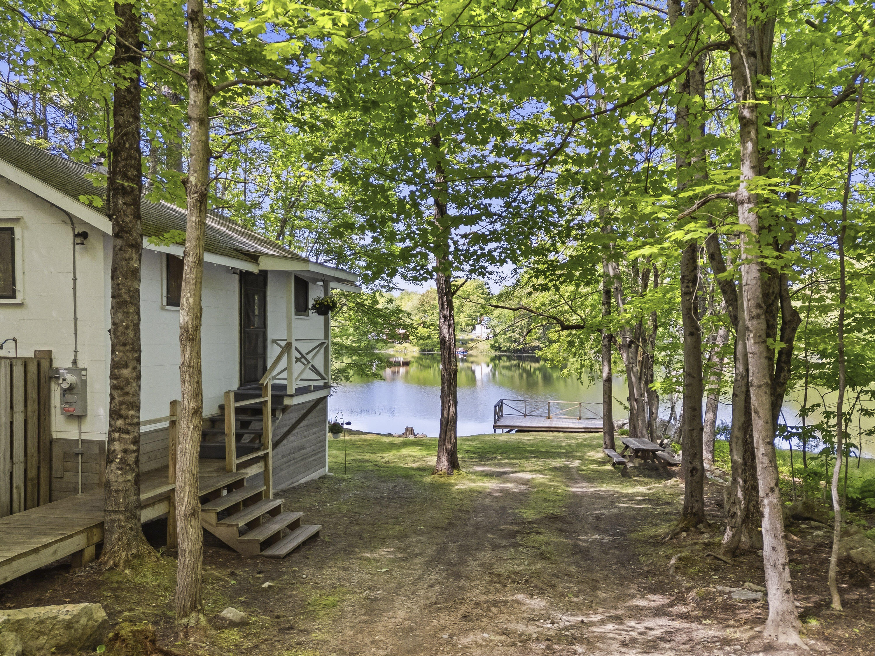 29 Thomas Rd_105