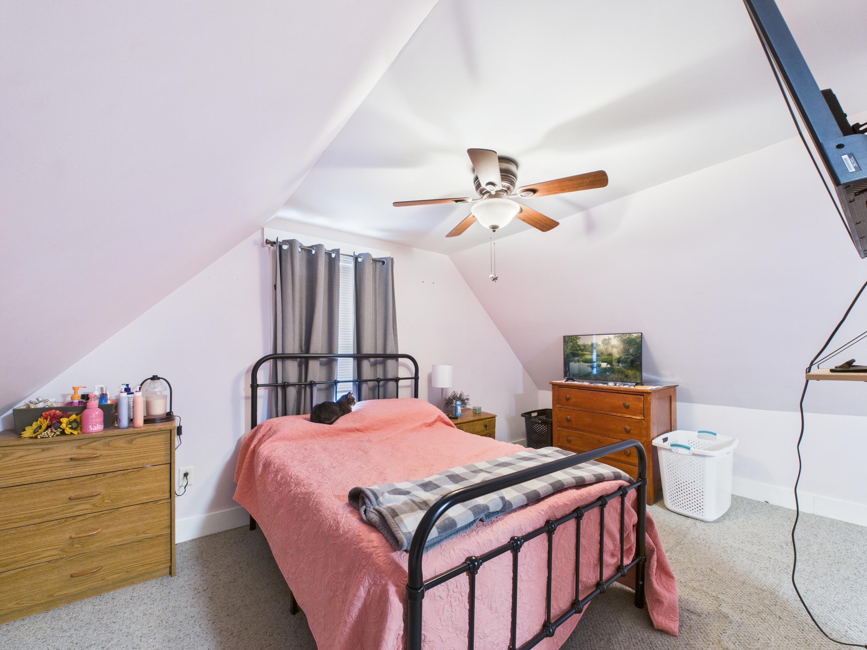 1616 Main Street, Mapleton, ME, 04757