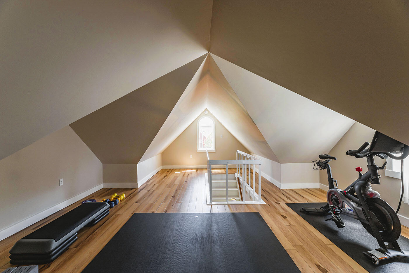 269 Mill Street, Rockport, ME 04856 attic