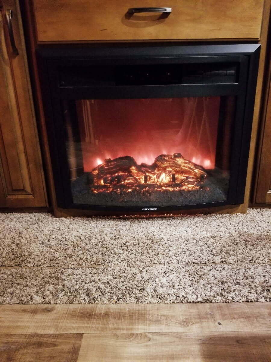 22 Monument Road, Abbot, ME 04406 XTXR6199