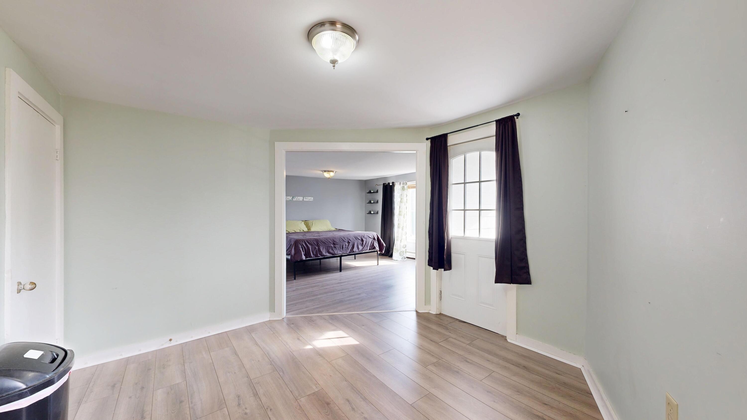 26 Holland Street, Lewiston, ME, 04240