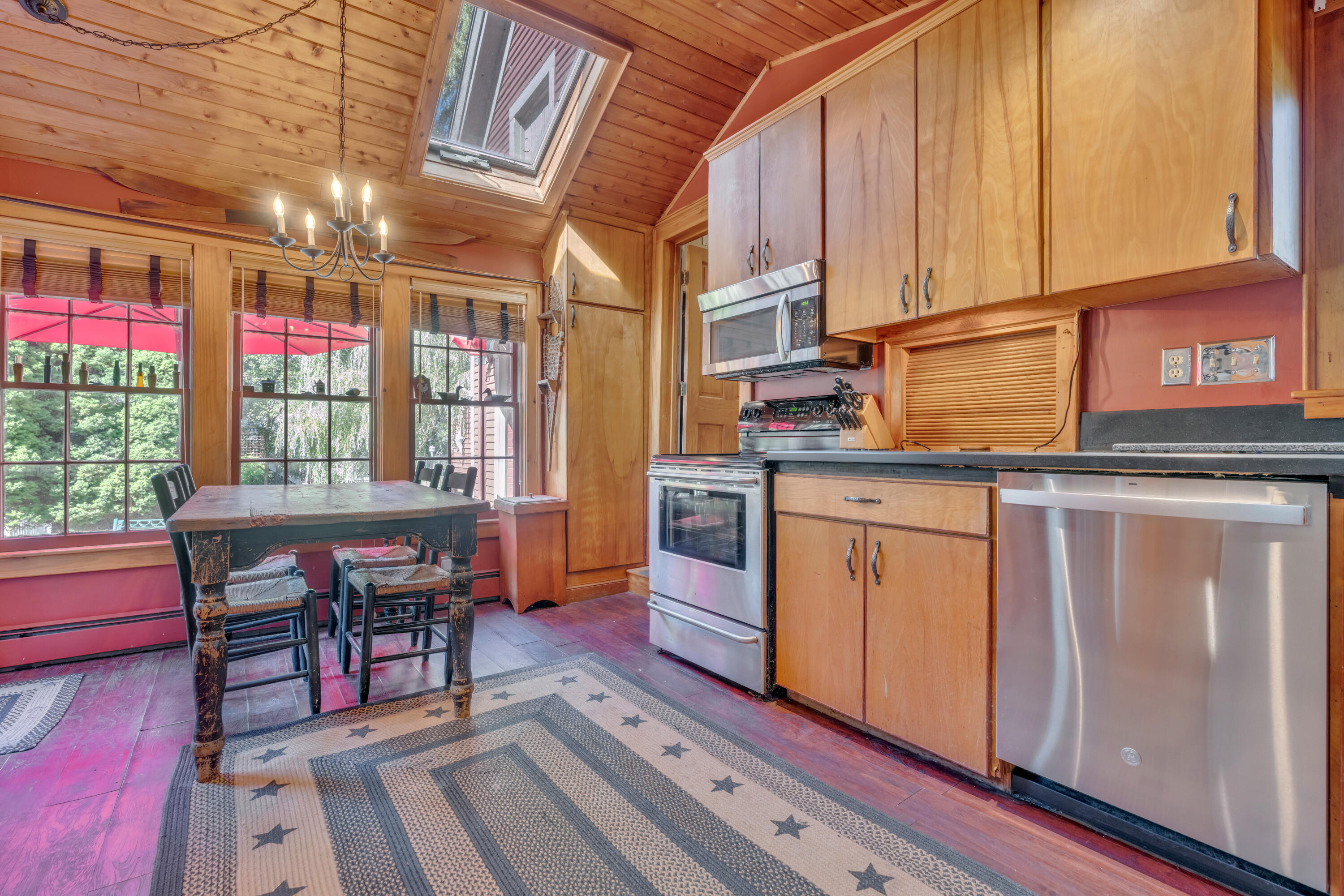 24 School Street, Kennebunkport, ME, 04046