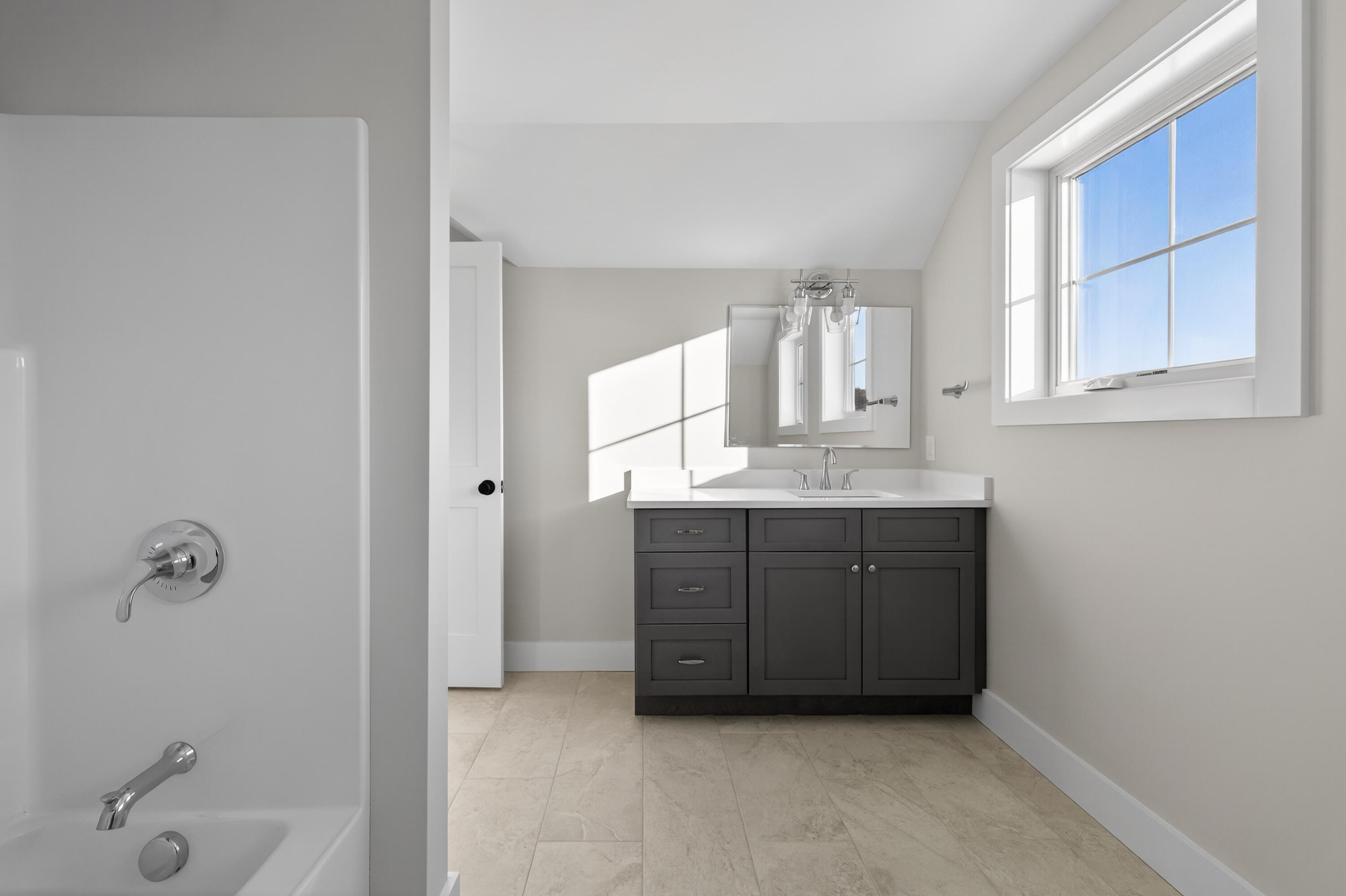 144 Owl's Nest Road, Portland, ME, 04102