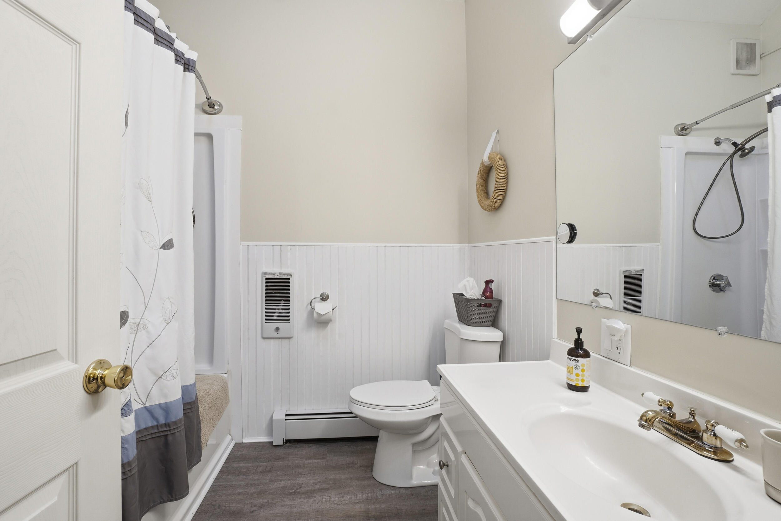 6 Mattanawcook Street, Lincoln, ME, 04457