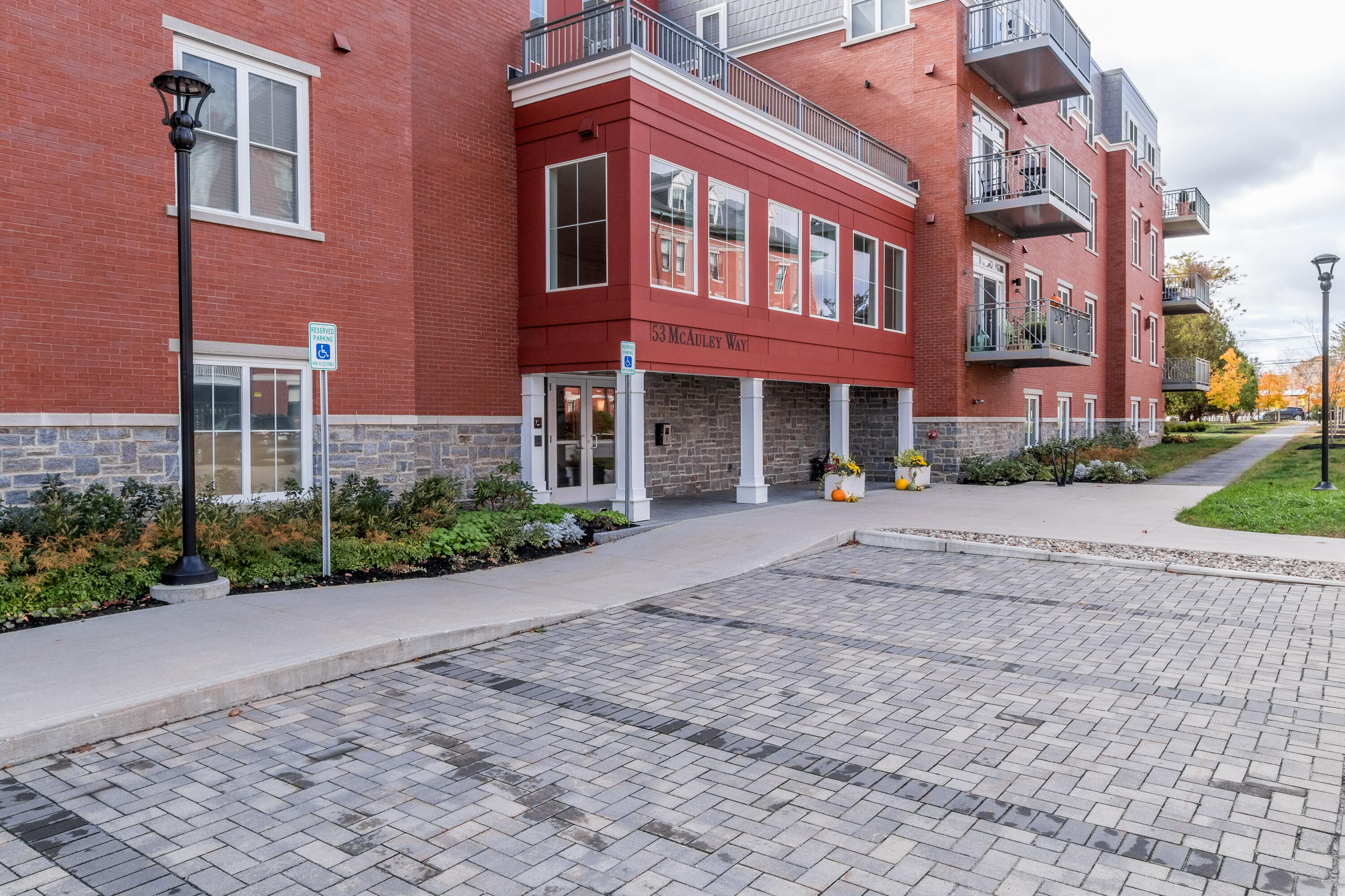 75 McAuley Way UNIT 207, Portland, ME, 04103