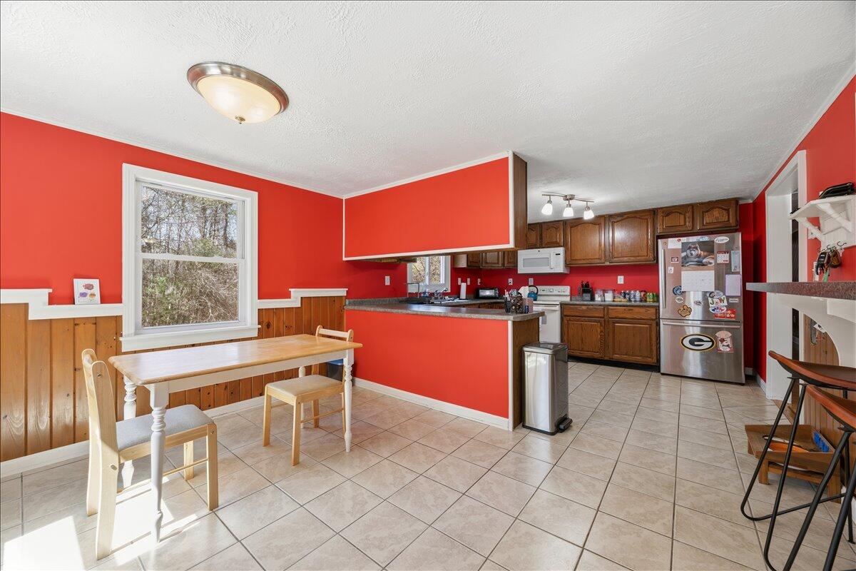 9 Ranwall Avenue, Saco, ME, 04072