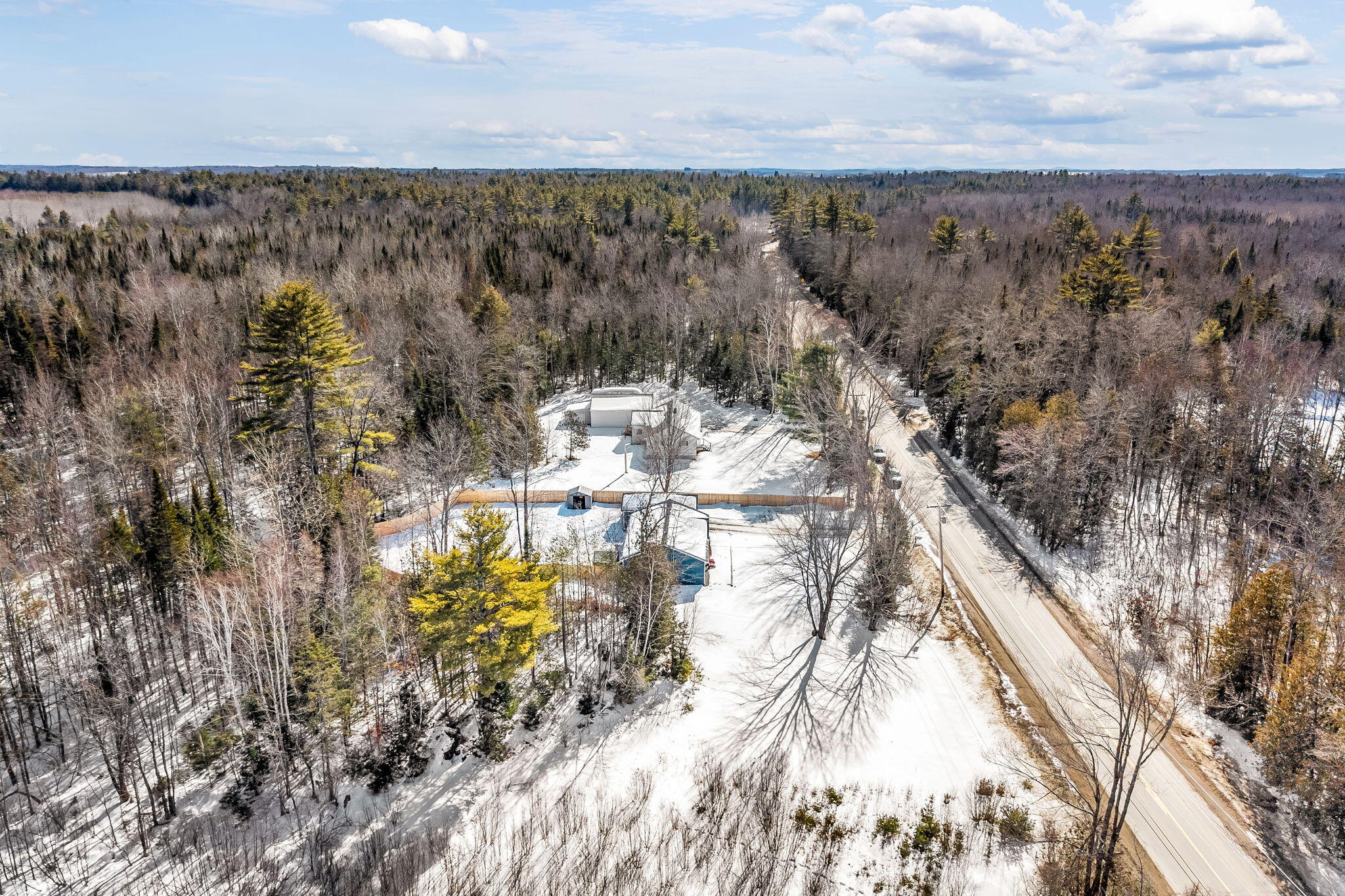 542 Main Road, Charleston, ME, 04422