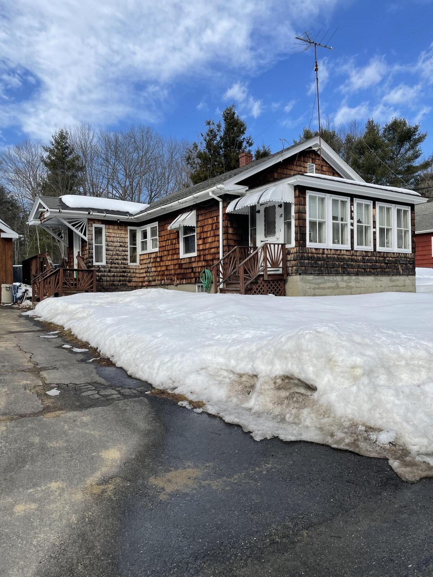 54 Highland Spring Road, Lewiston, ME, 04240