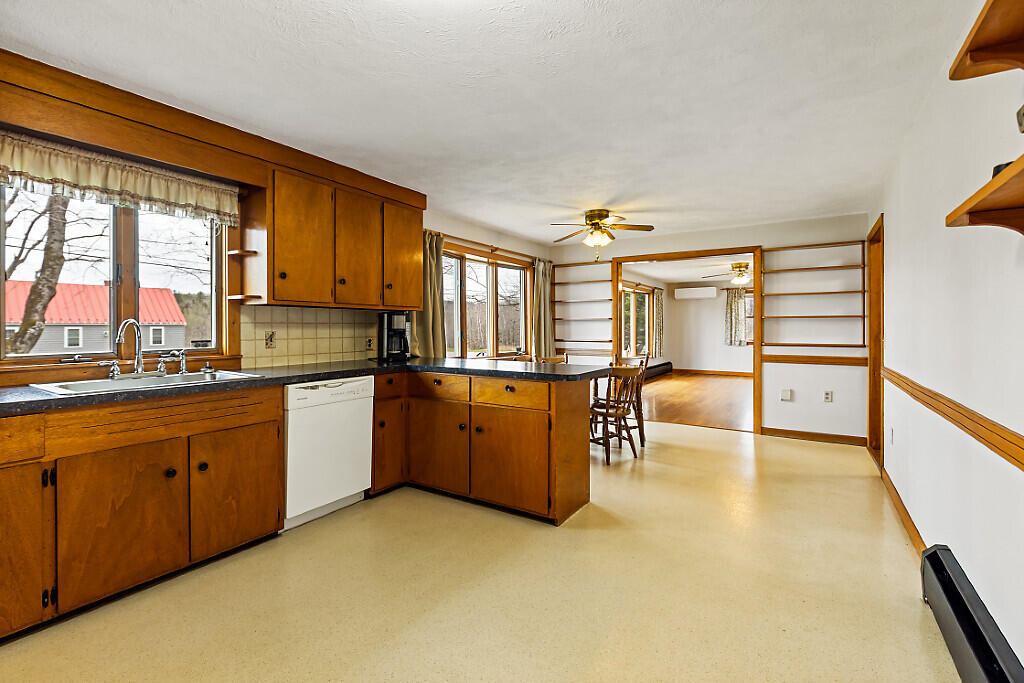 176 Fairfield Street, Oakland, ME, 04963