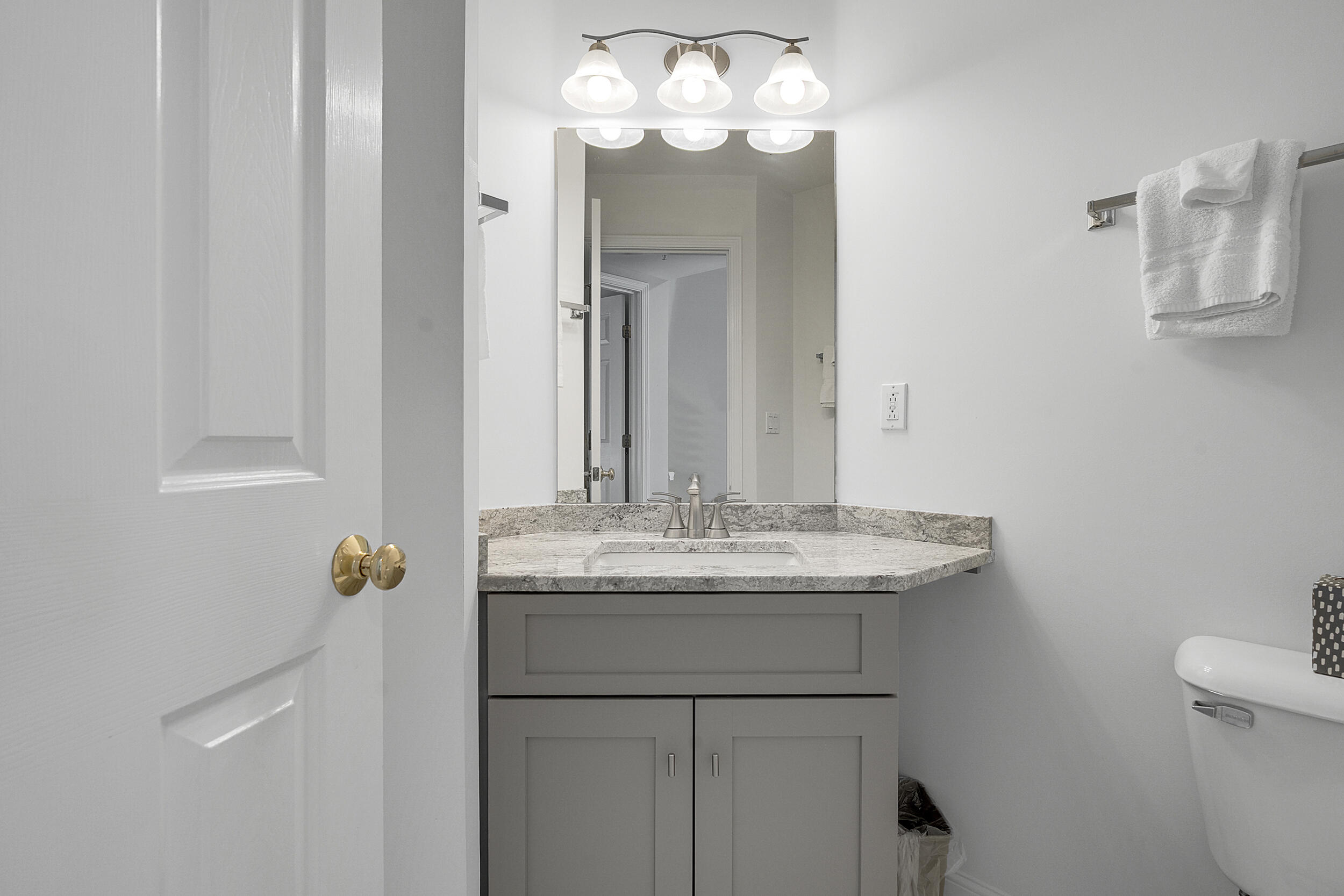 16 Jibe Road Road UNIT O-1, Newry, ME, 04261