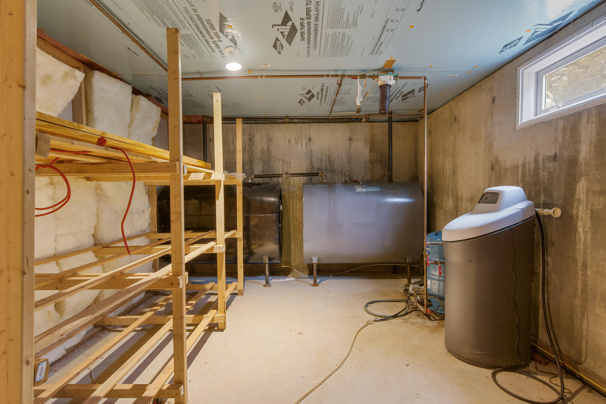 747 Western Avenue, Hampden, ME, 04444