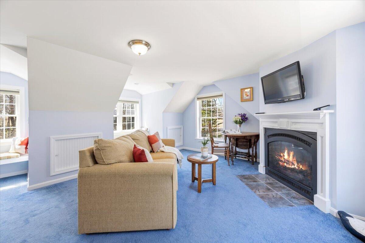 104 Winnocks Neck Road, Scarborough, ME, 04074