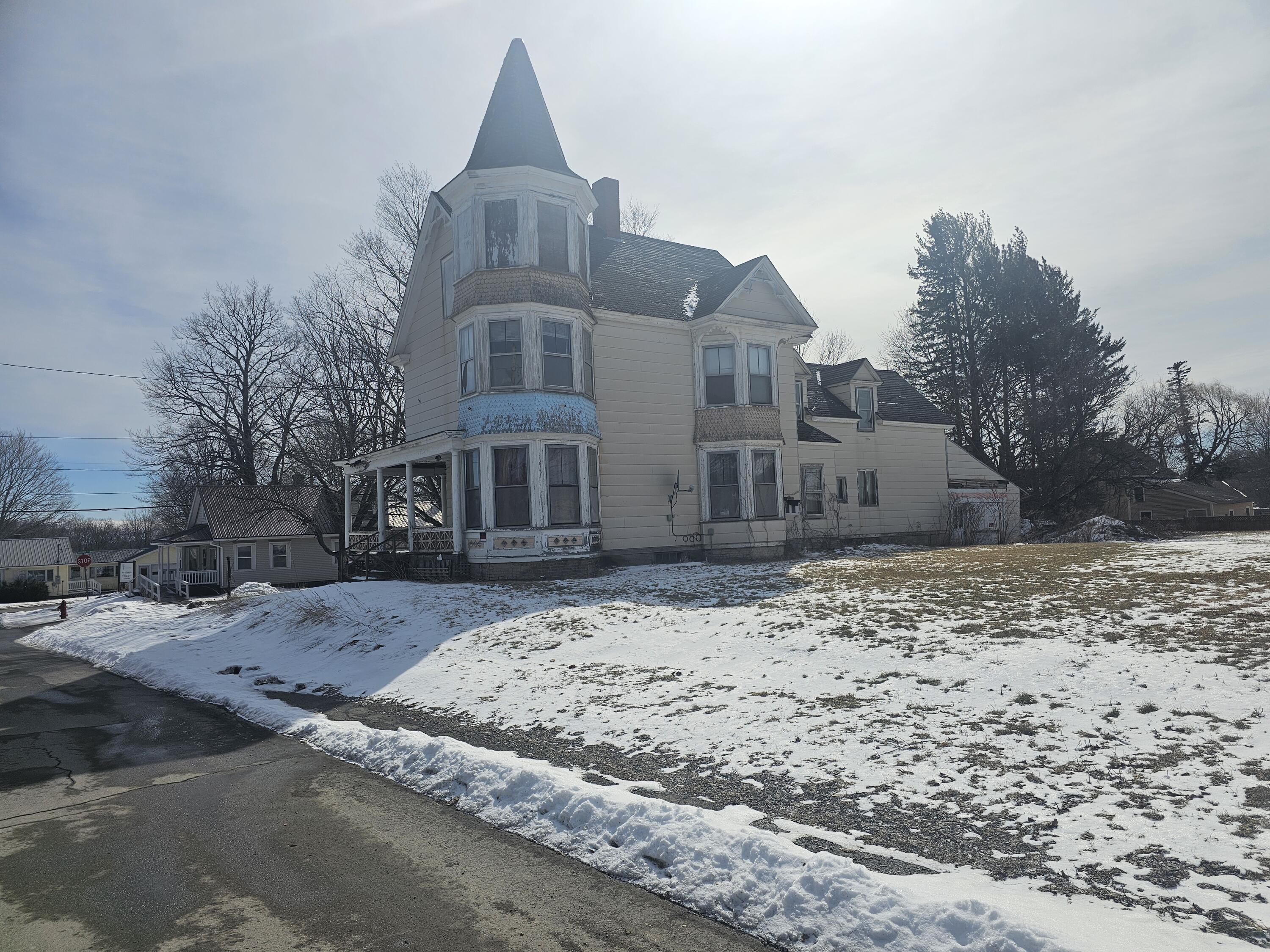 13 Founders Street, Patten, ME, 04765