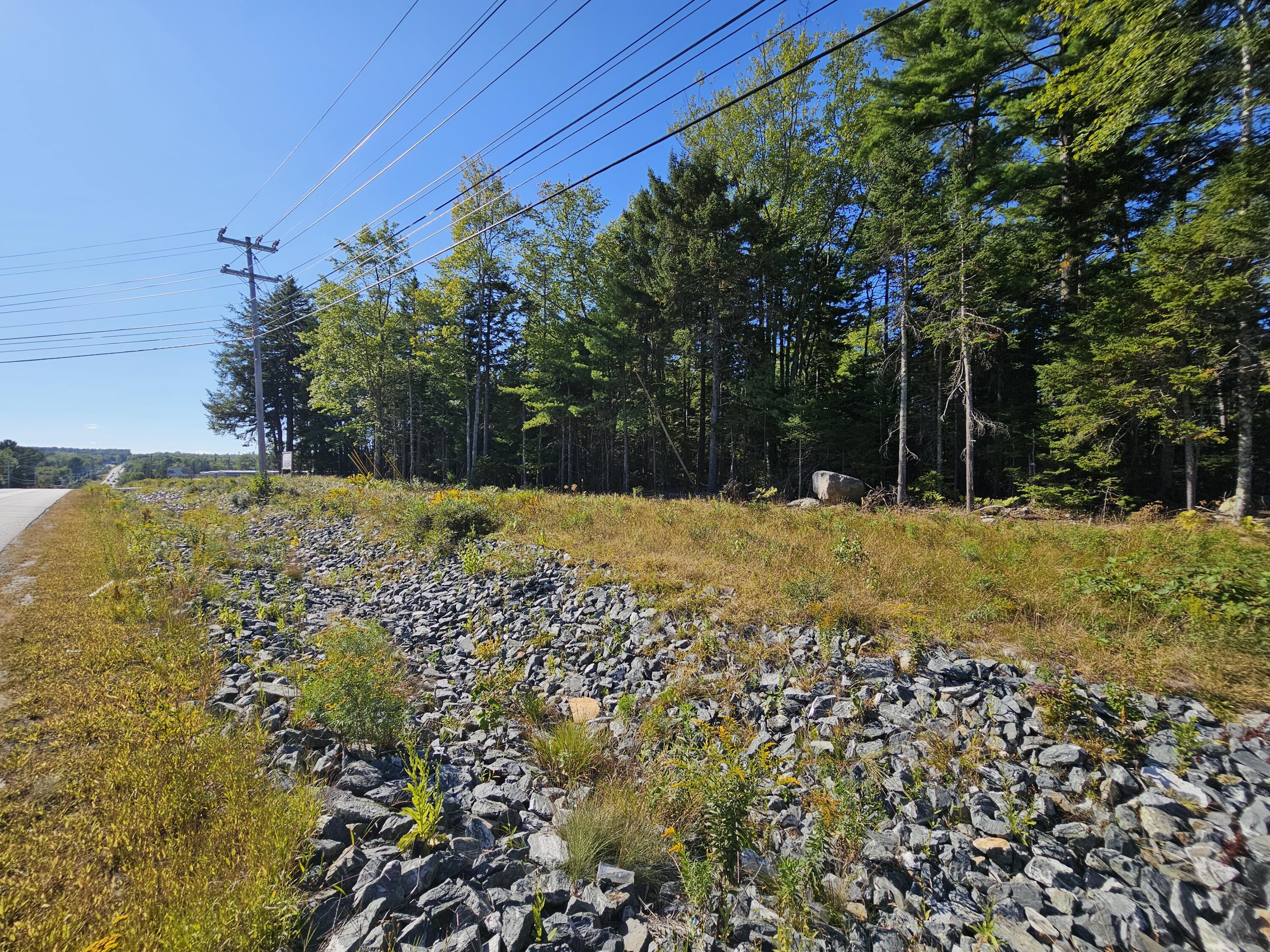 576 US Hwy 1, Hancock, ME, 04640