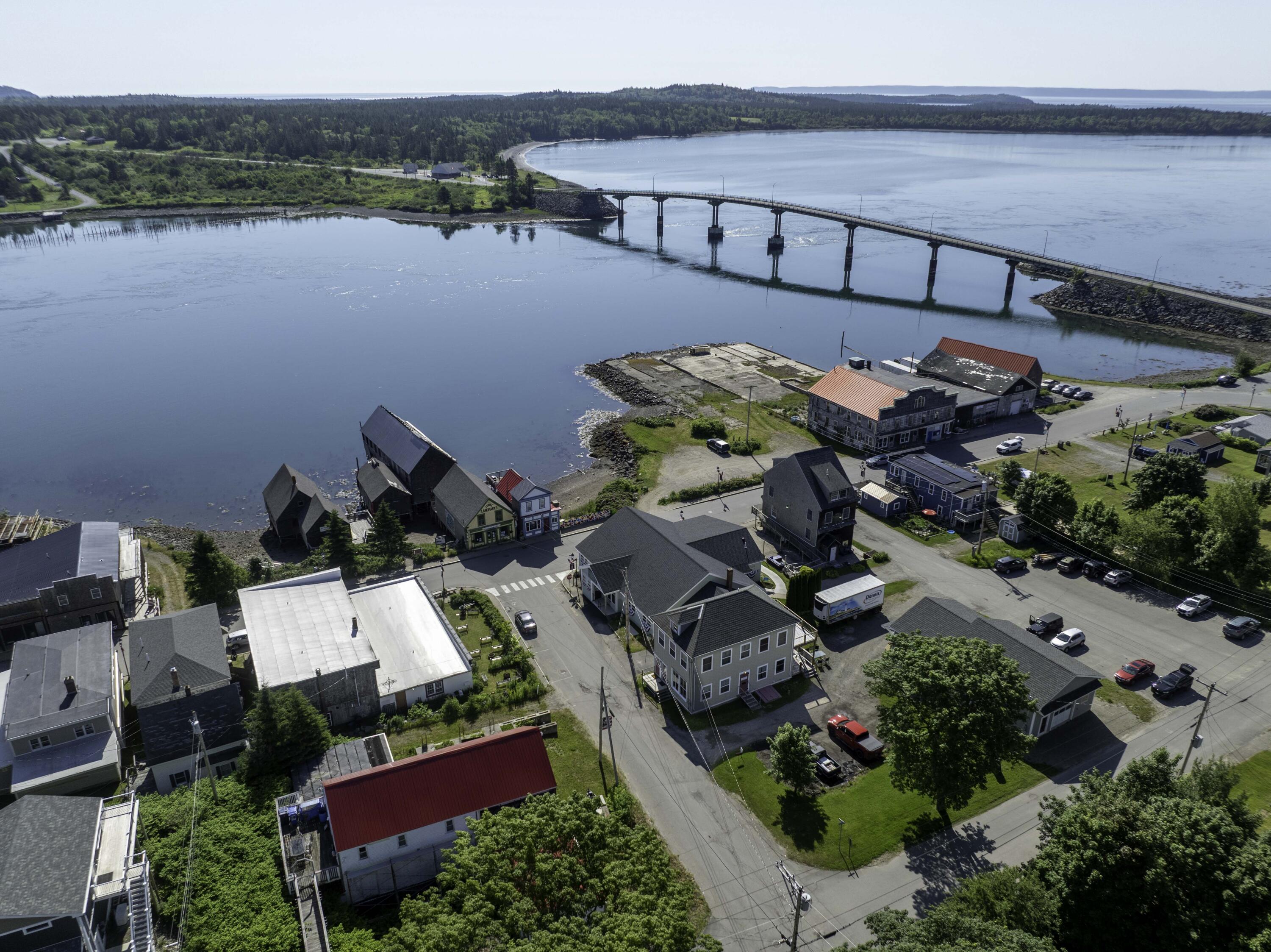 6 School Street, Lubec, ME, 04652